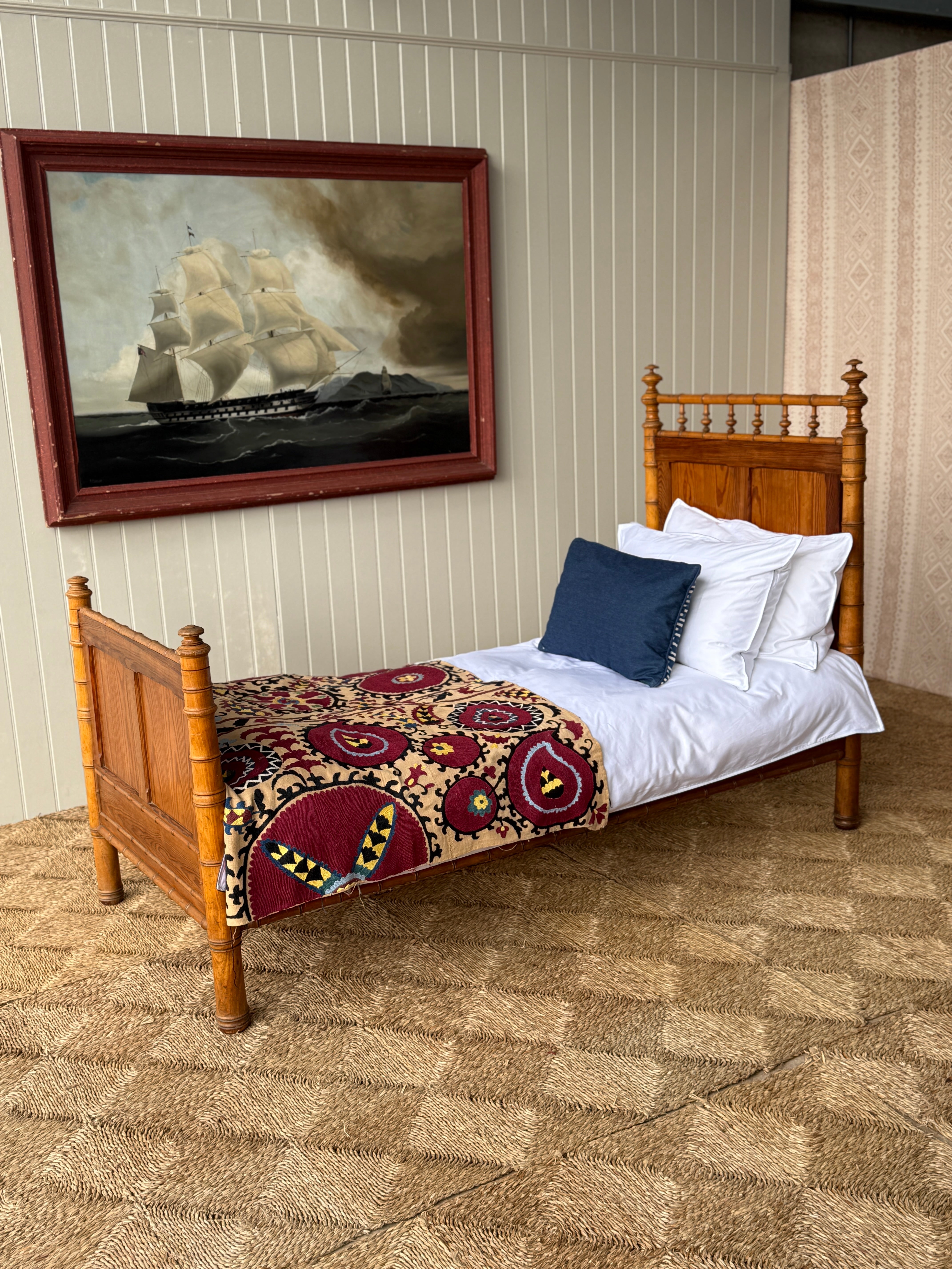 Faux Bamboo Single Bed