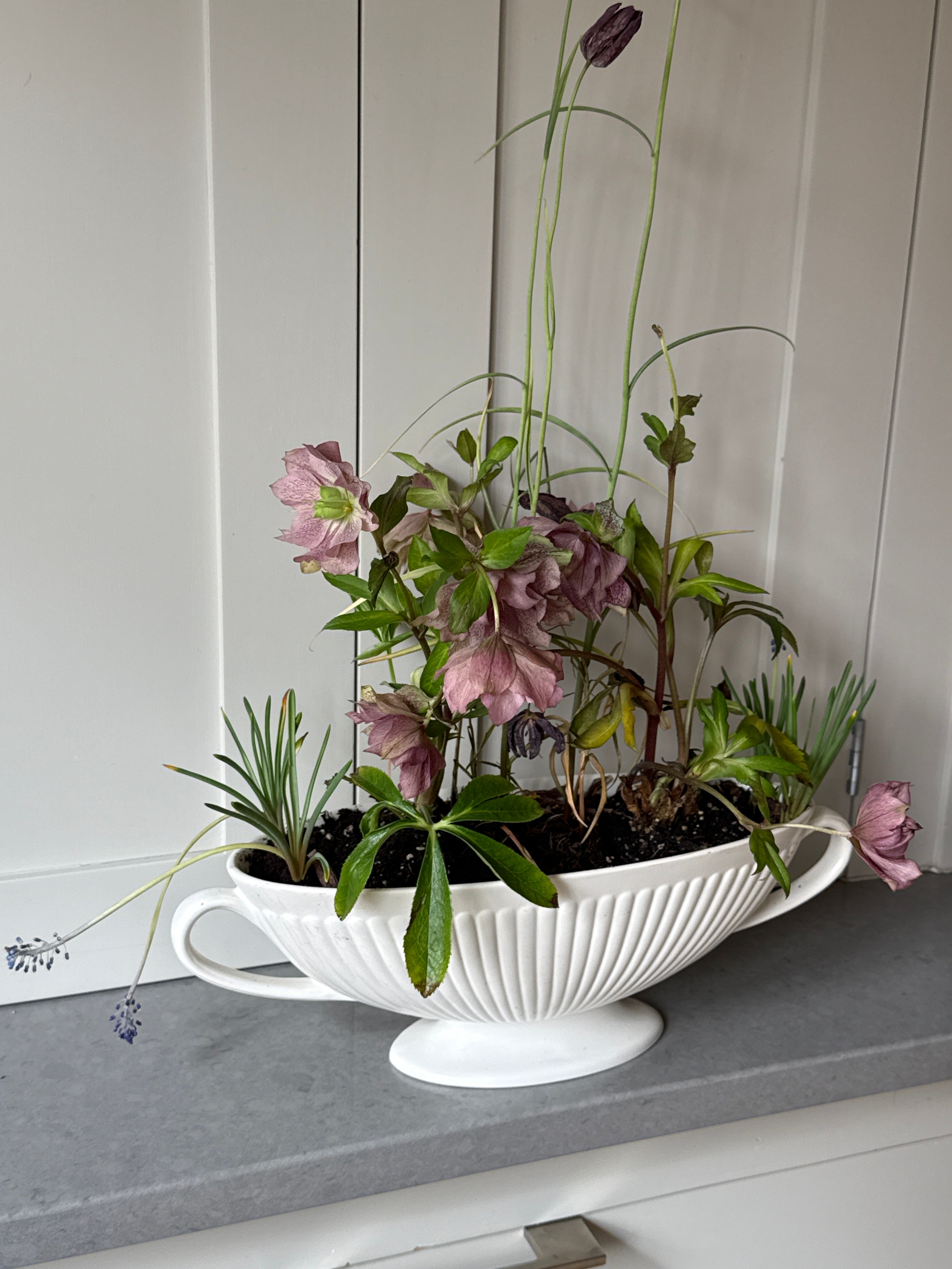 Large Ribbed Wedgwood Moonstone Mantle Vase with handles