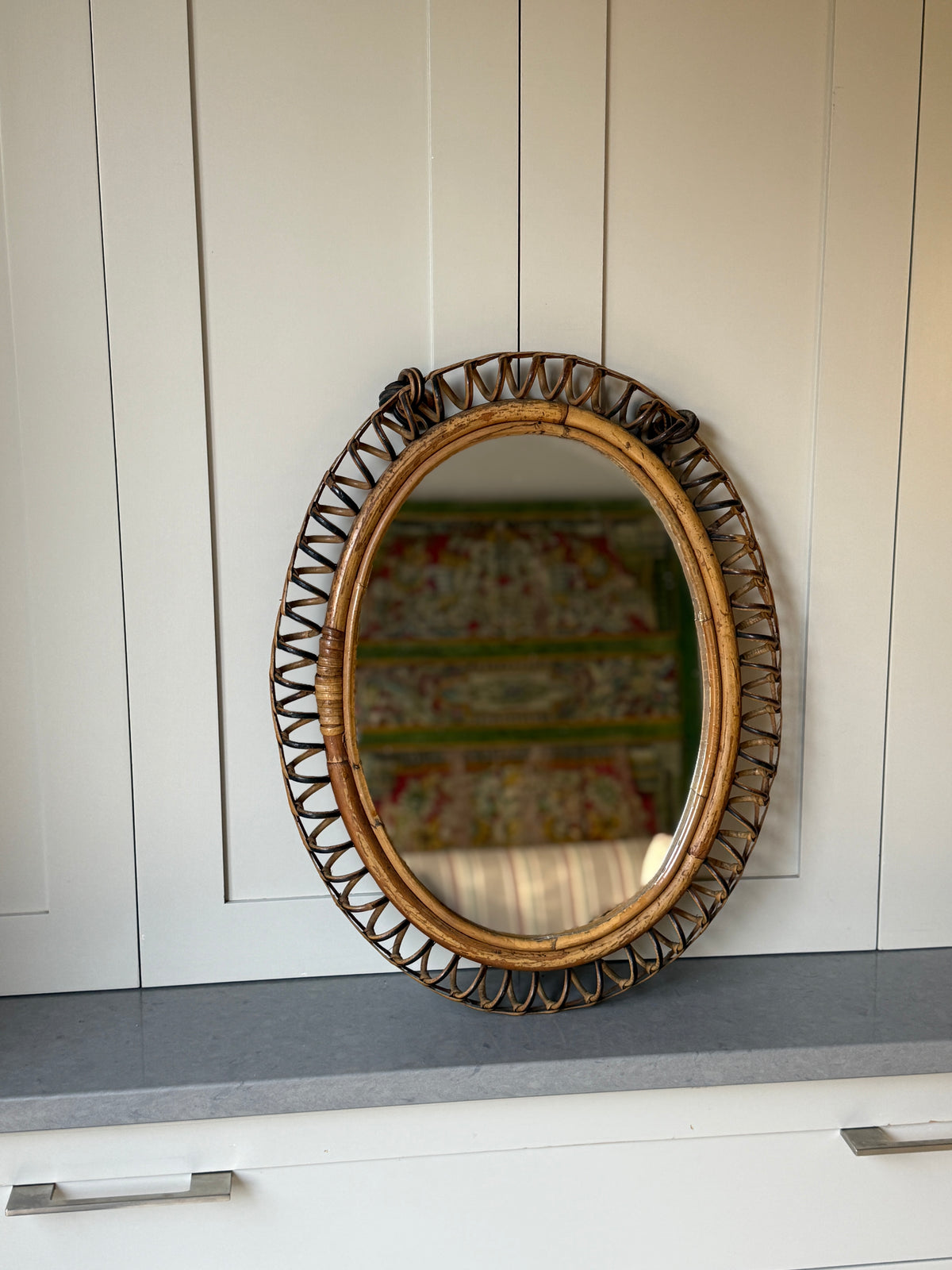 Italian Oval Squiggle with rattan chain
