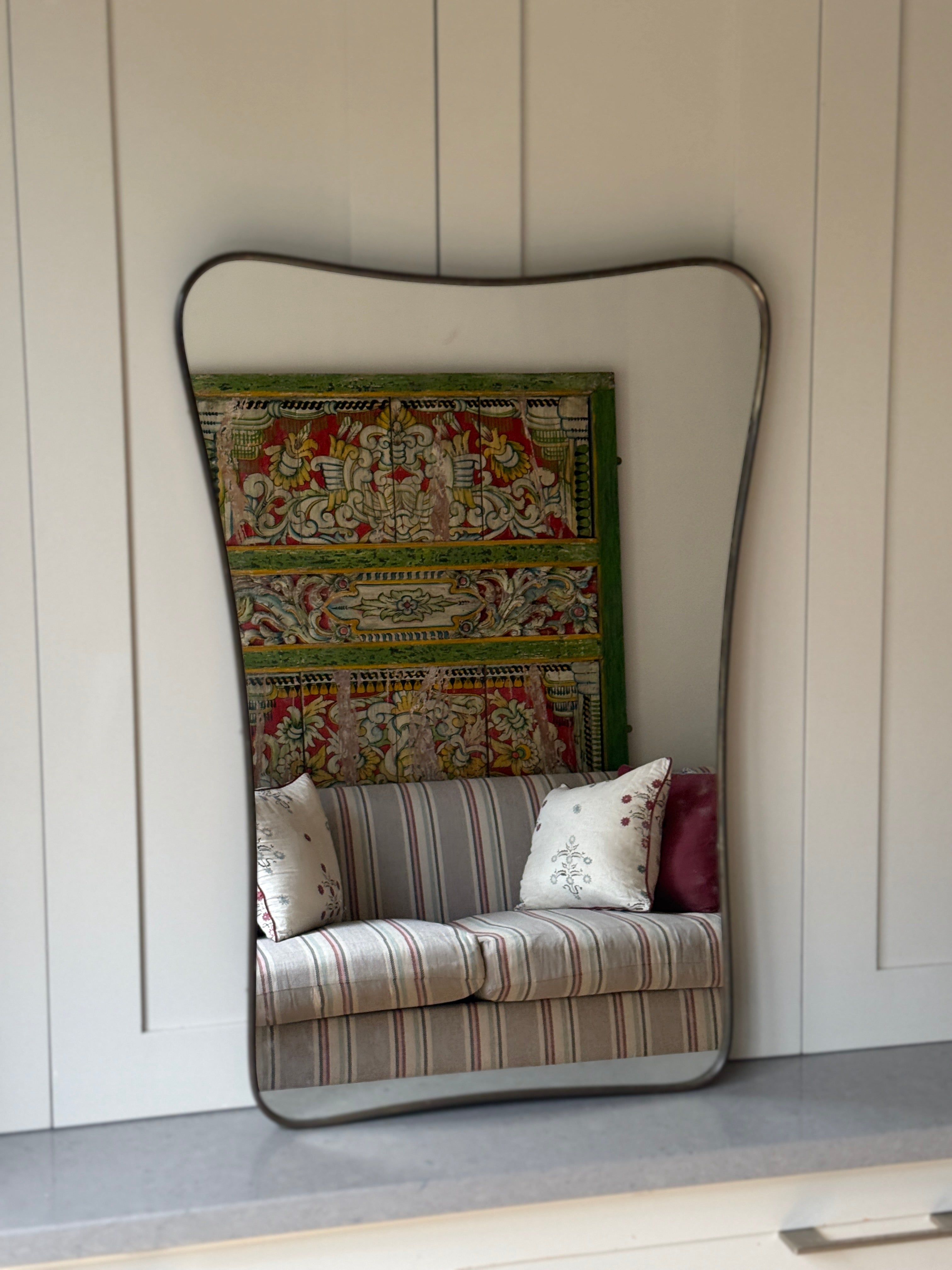 1950s Italian Brass Shield Mirror (72.5x 51cm)