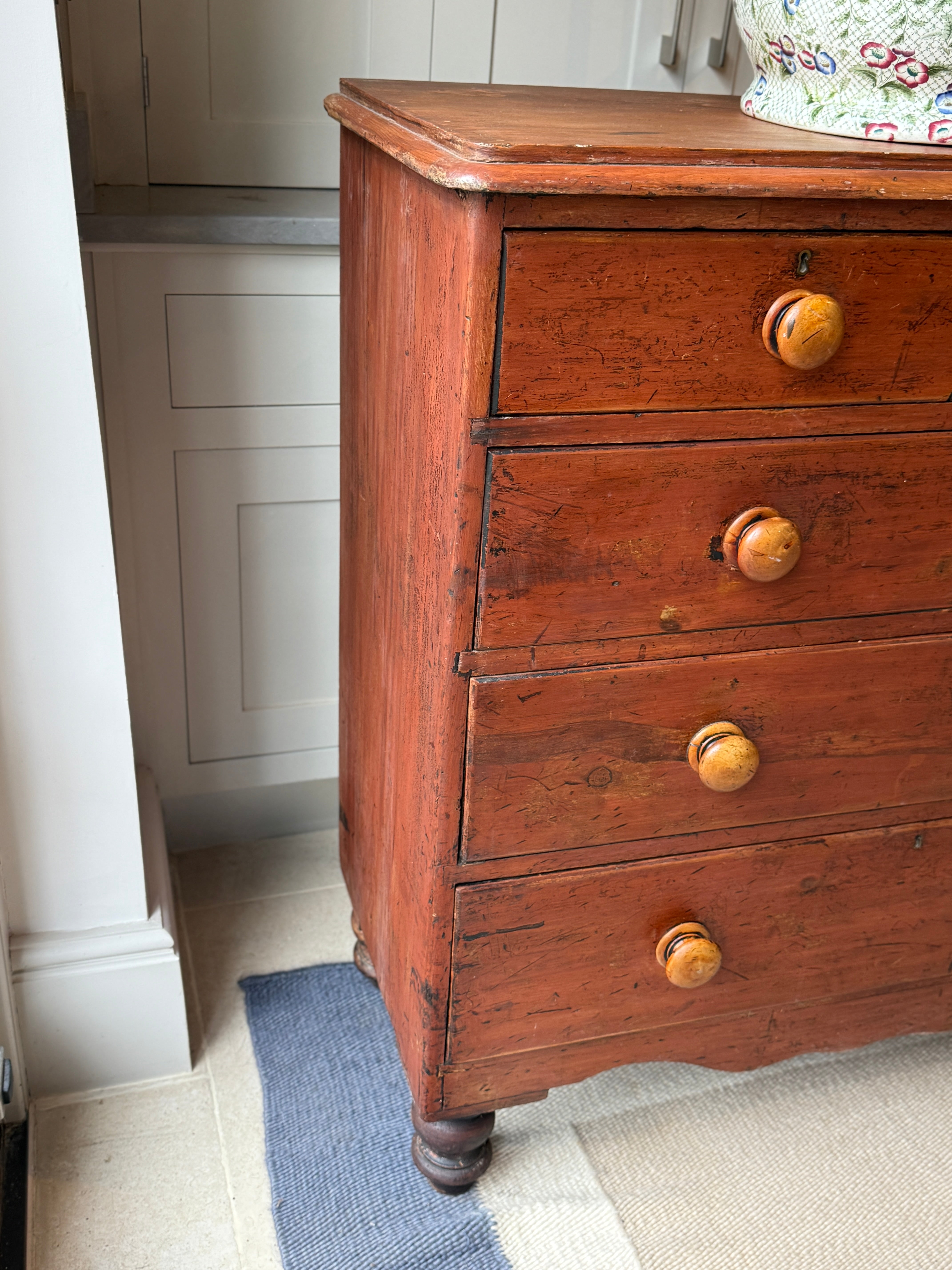 Red Pine Chest of Drawers