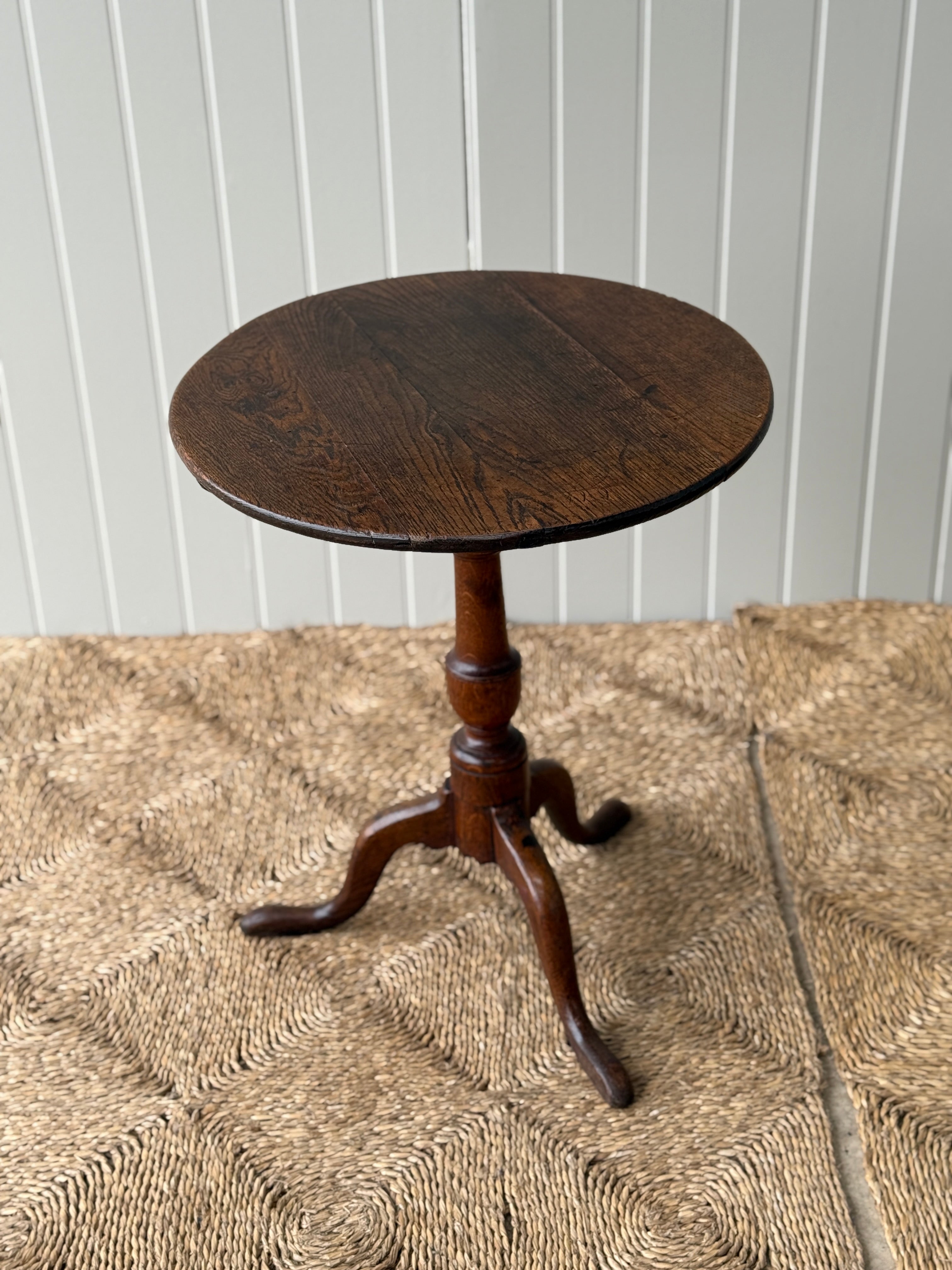 Tilt Top Table