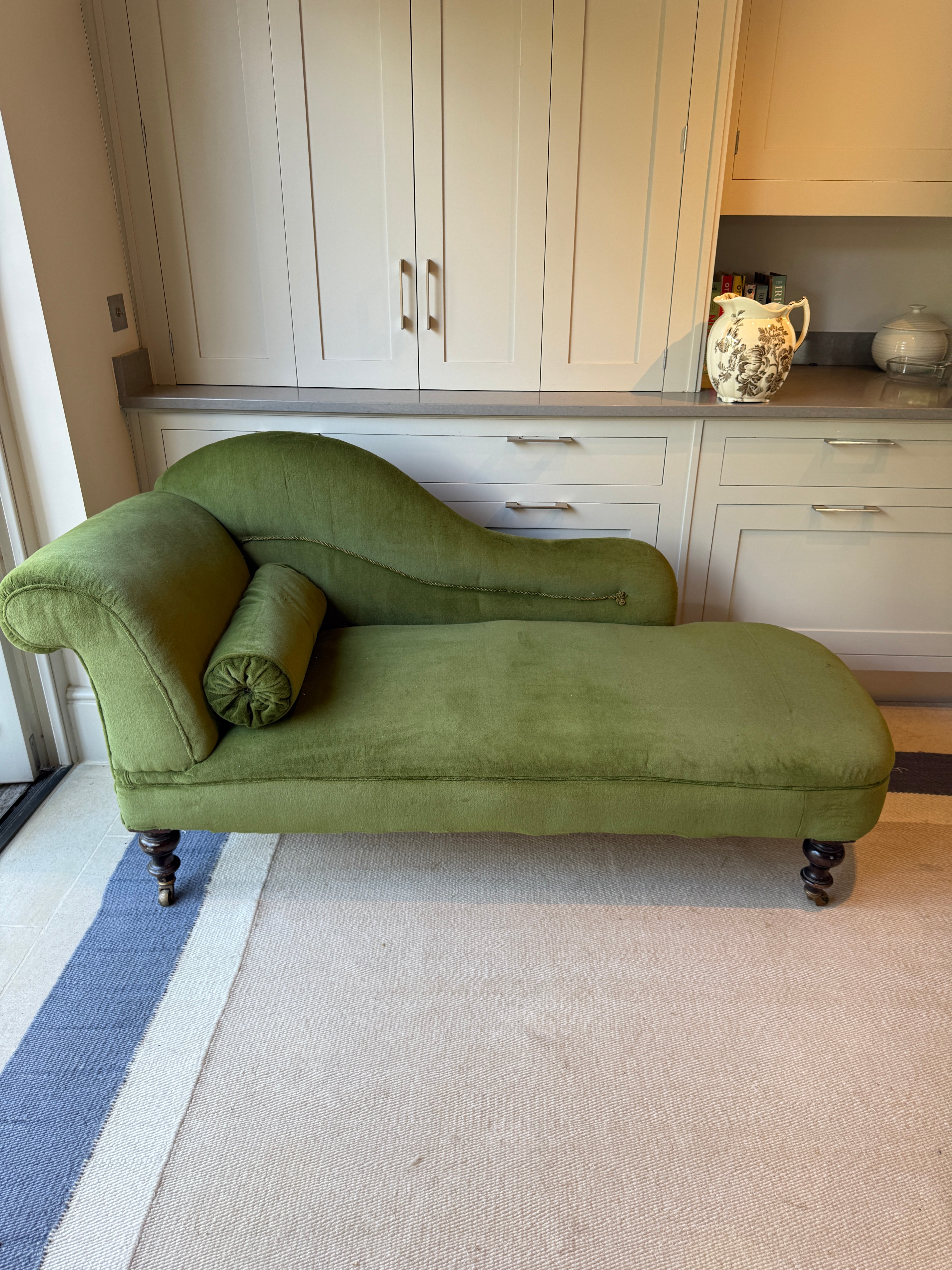 Late 19th Century Chaise Green Velvet