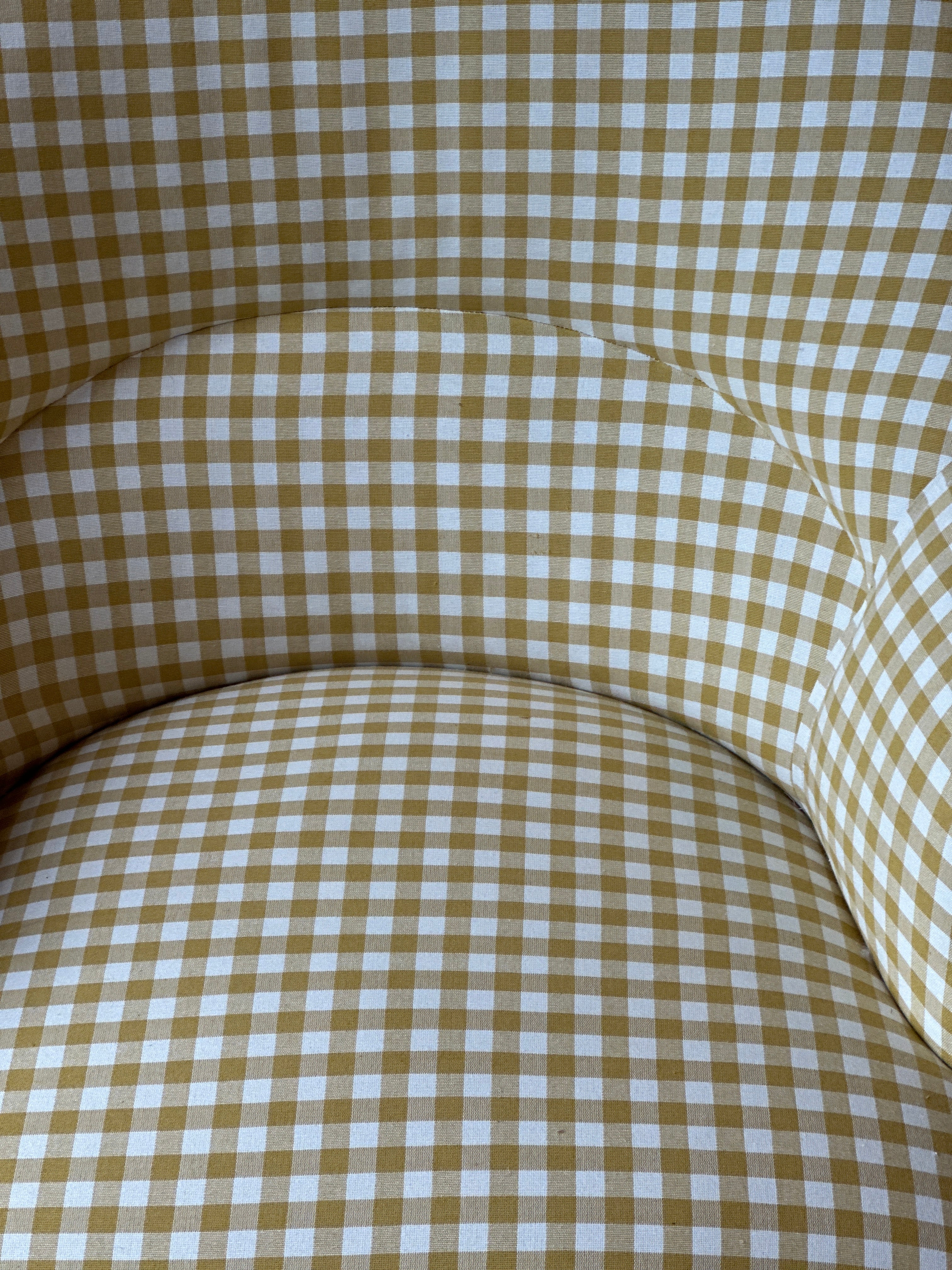 Single French Crapaud Tub Chair in Yellow Gingham