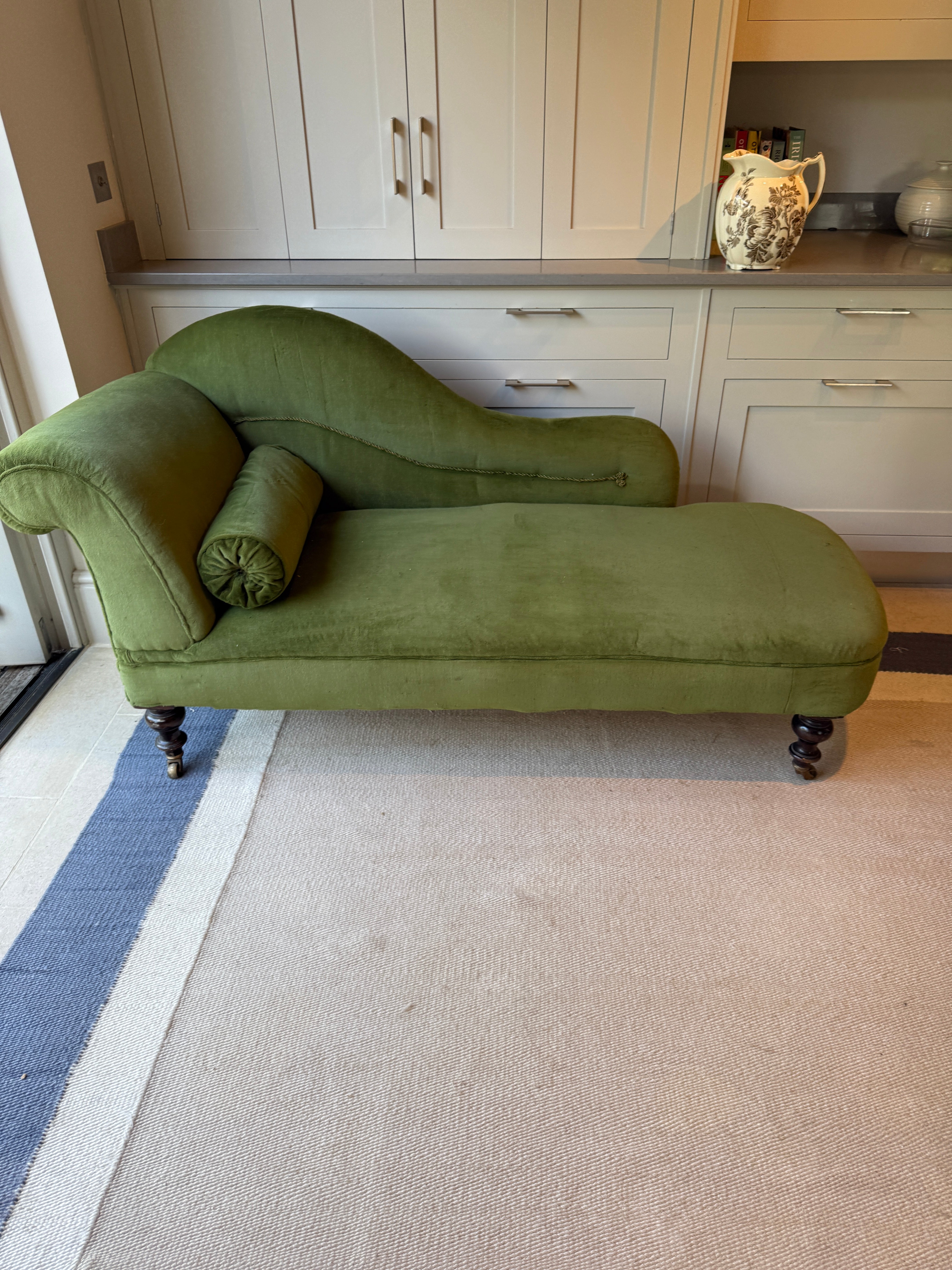 Late 19th Century Chaise Green Velvet