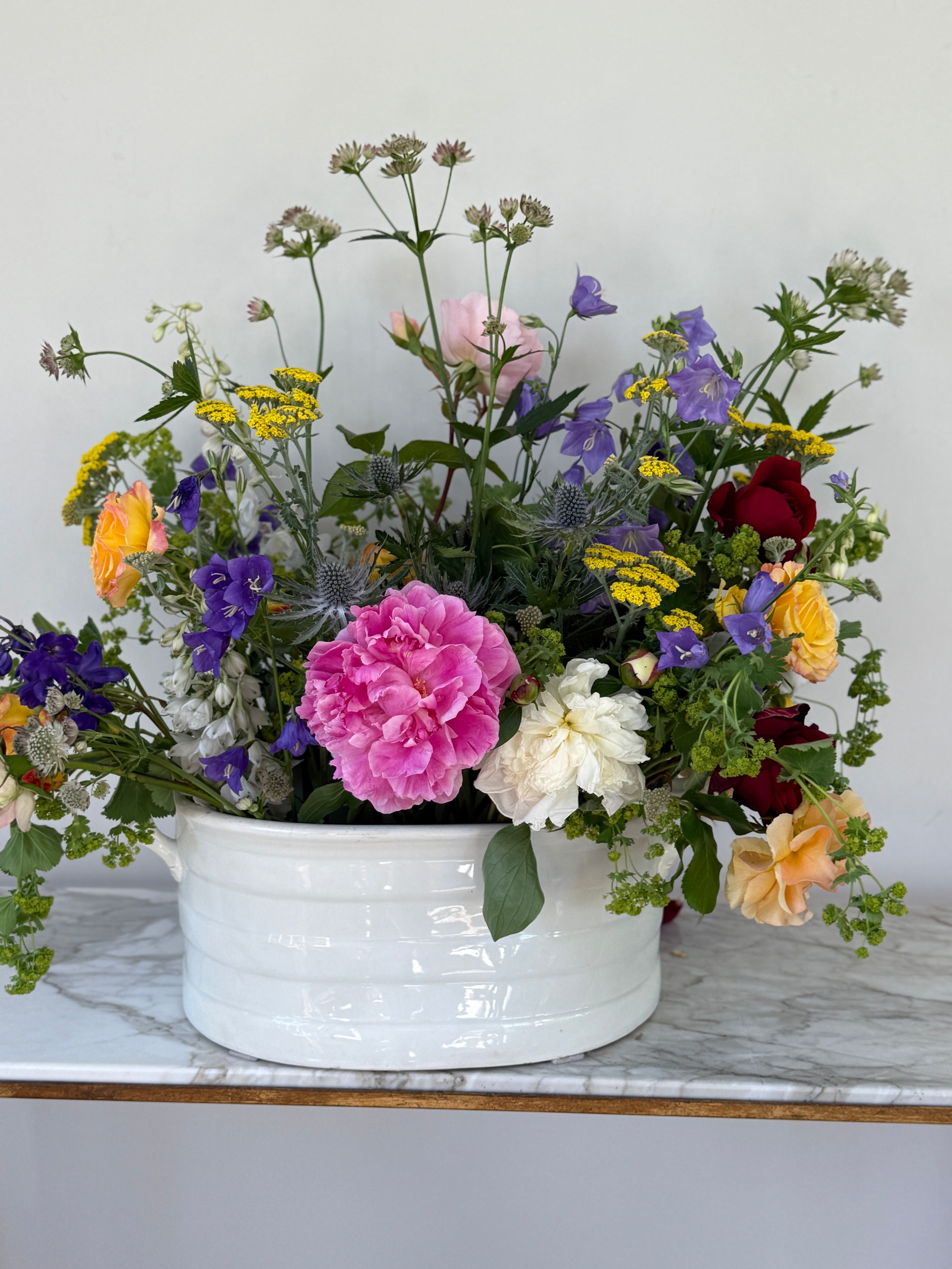 Medium Wedgwood White Banded Foot bath Planter