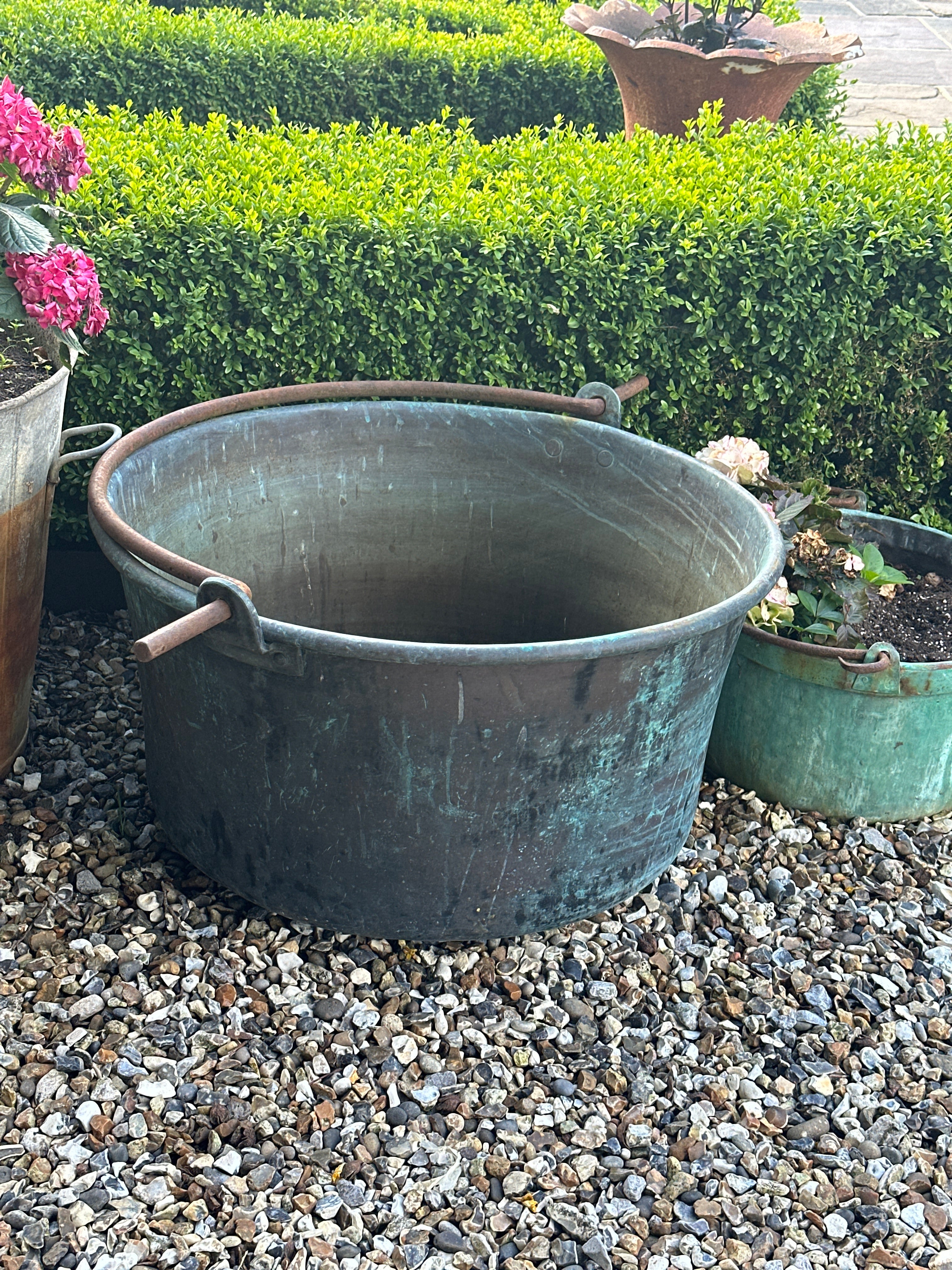 Large Cumbria Solid Copper Planter