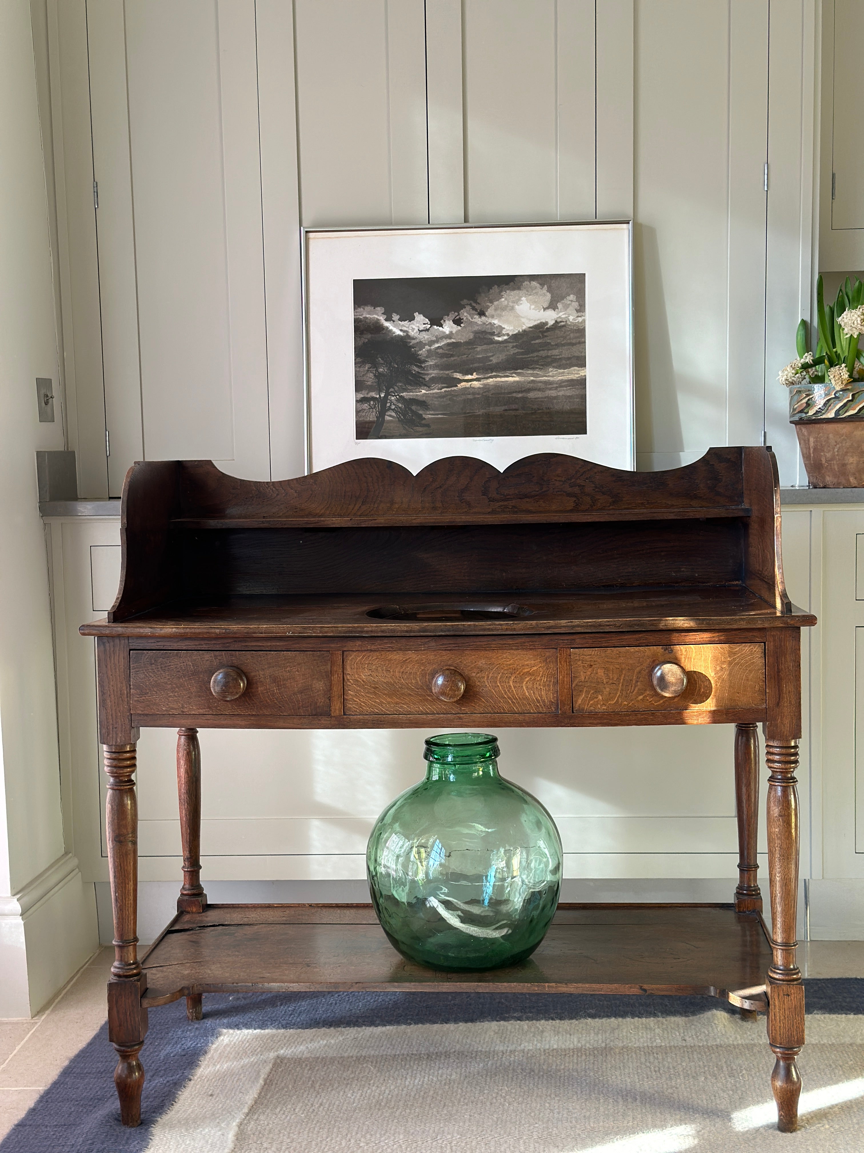 Charming Oak Washstand with Shaped Gallery