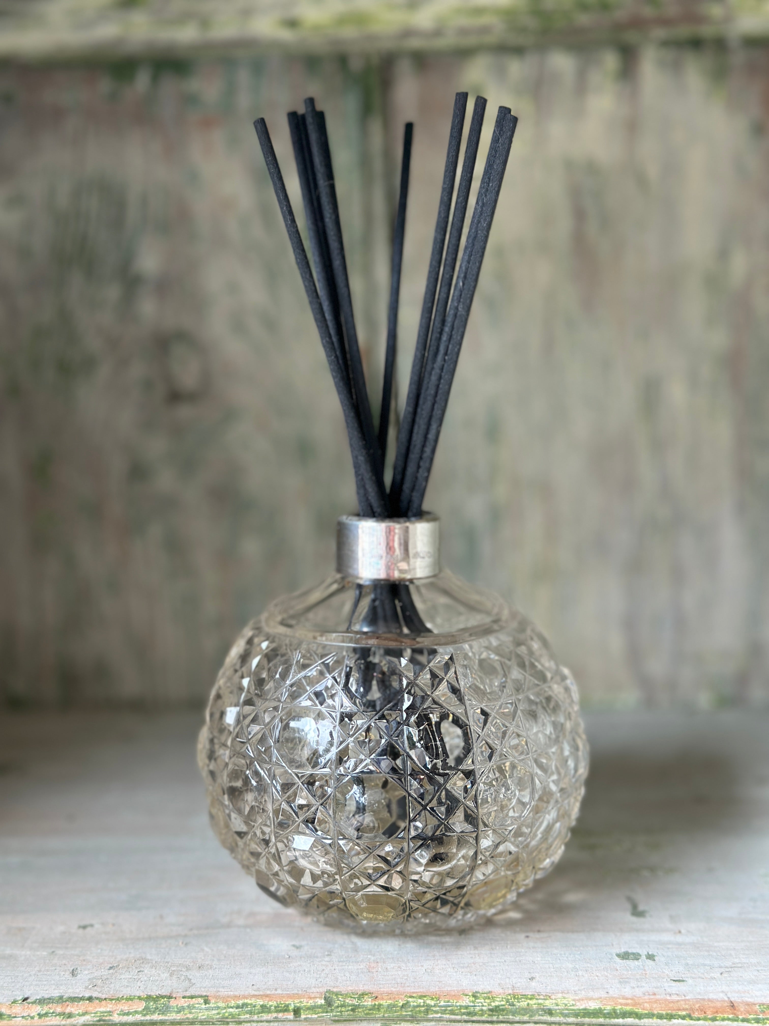 Silver Topped Crystal Scent Diffuser