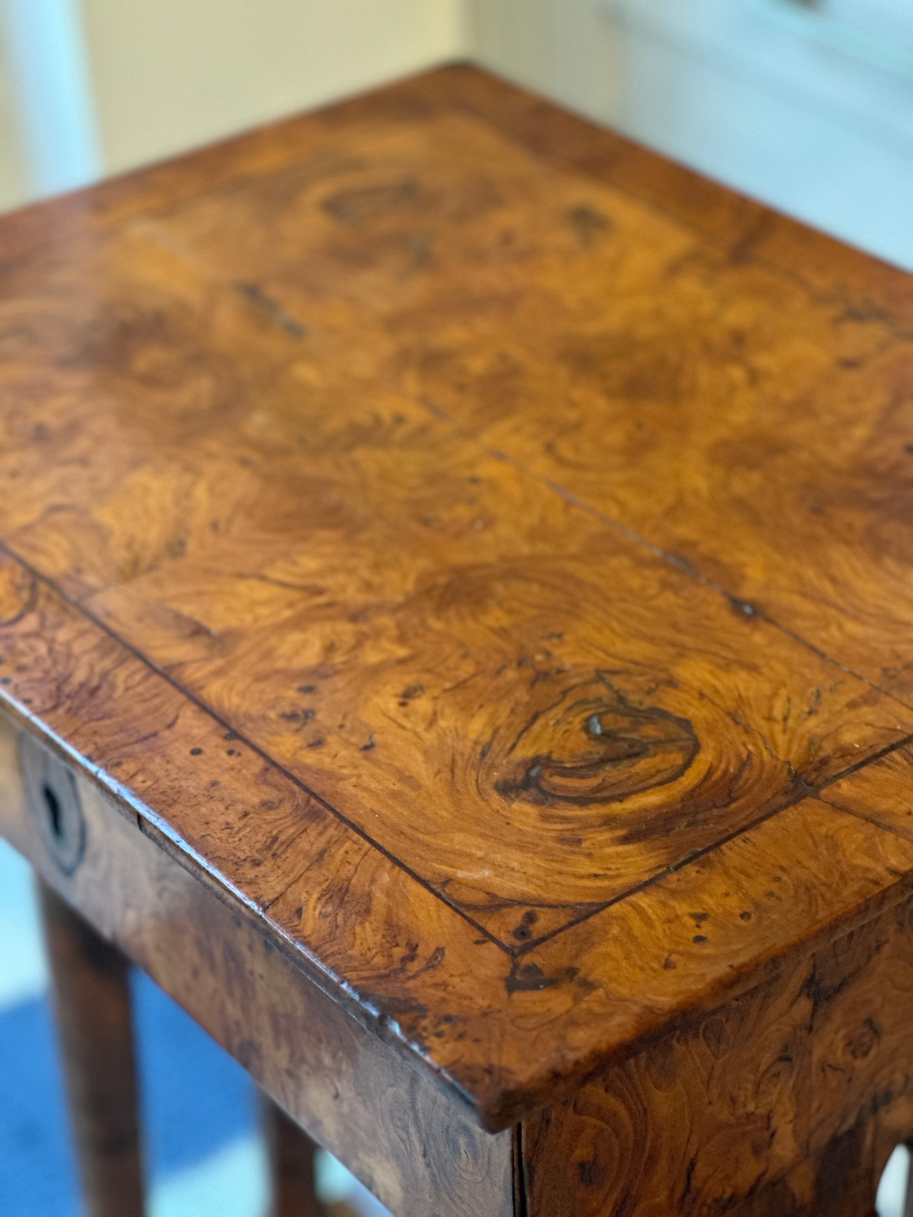 Small Vanity Table