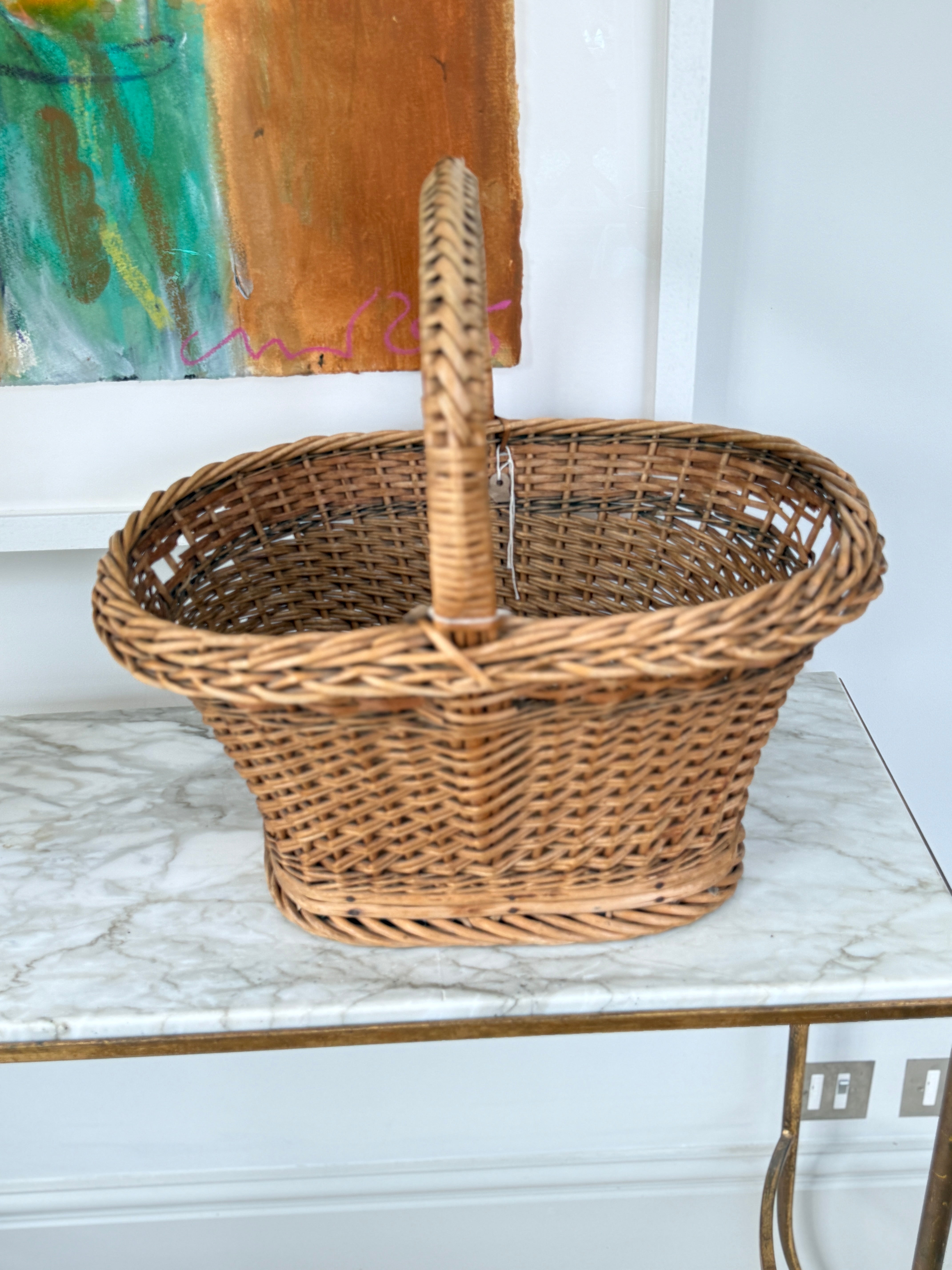 Medium Basket With plaited border