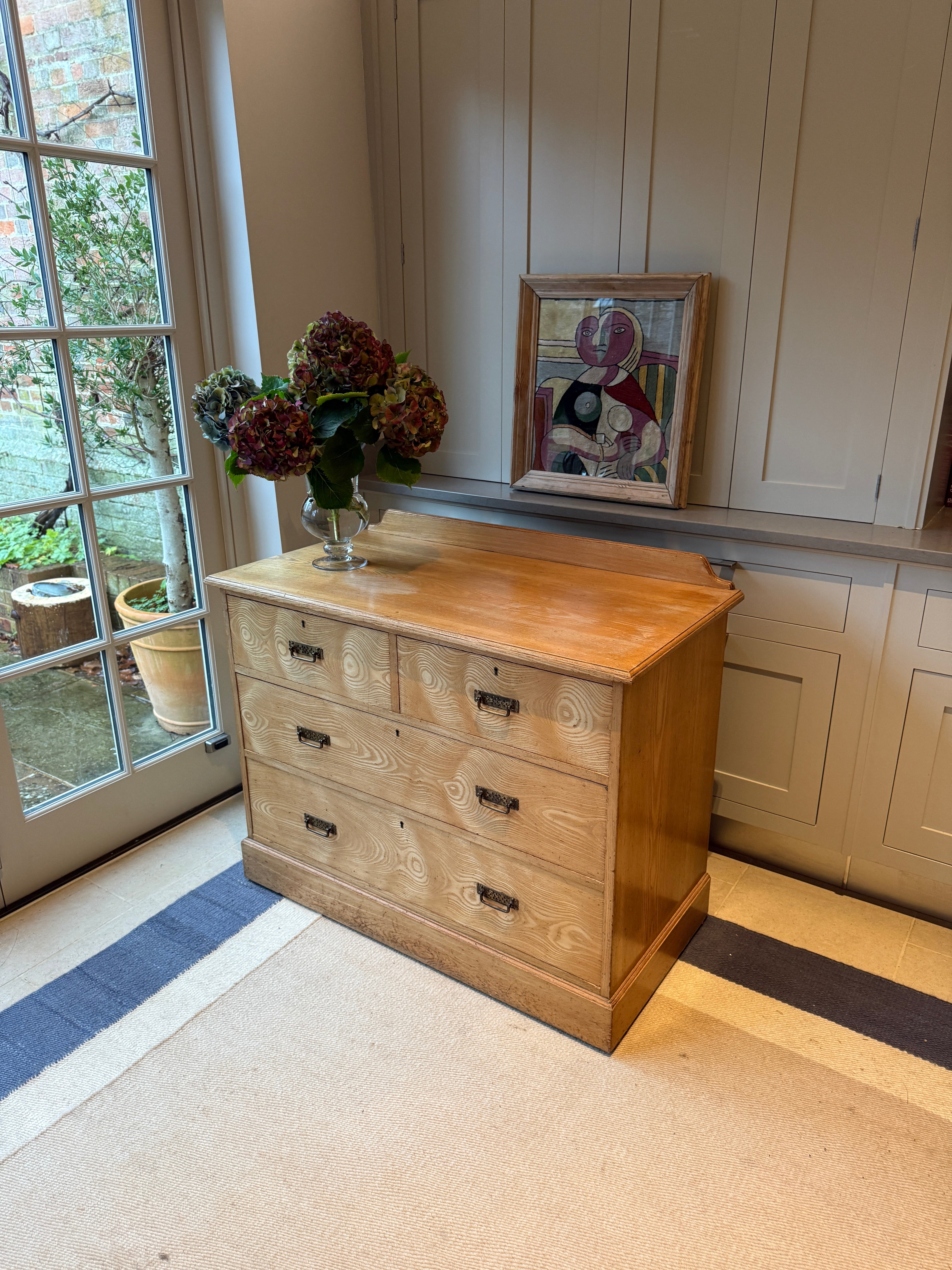 Tangential Cut Ash Chest of Drawers