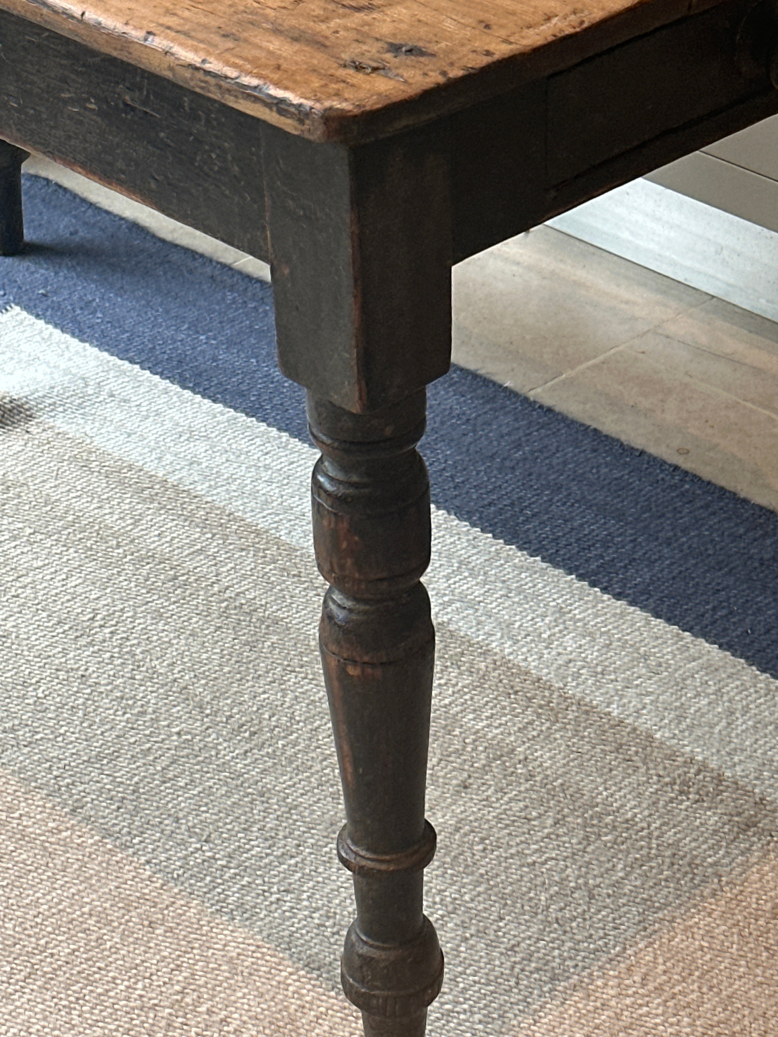 Gorgeous Pine Kitchen Table