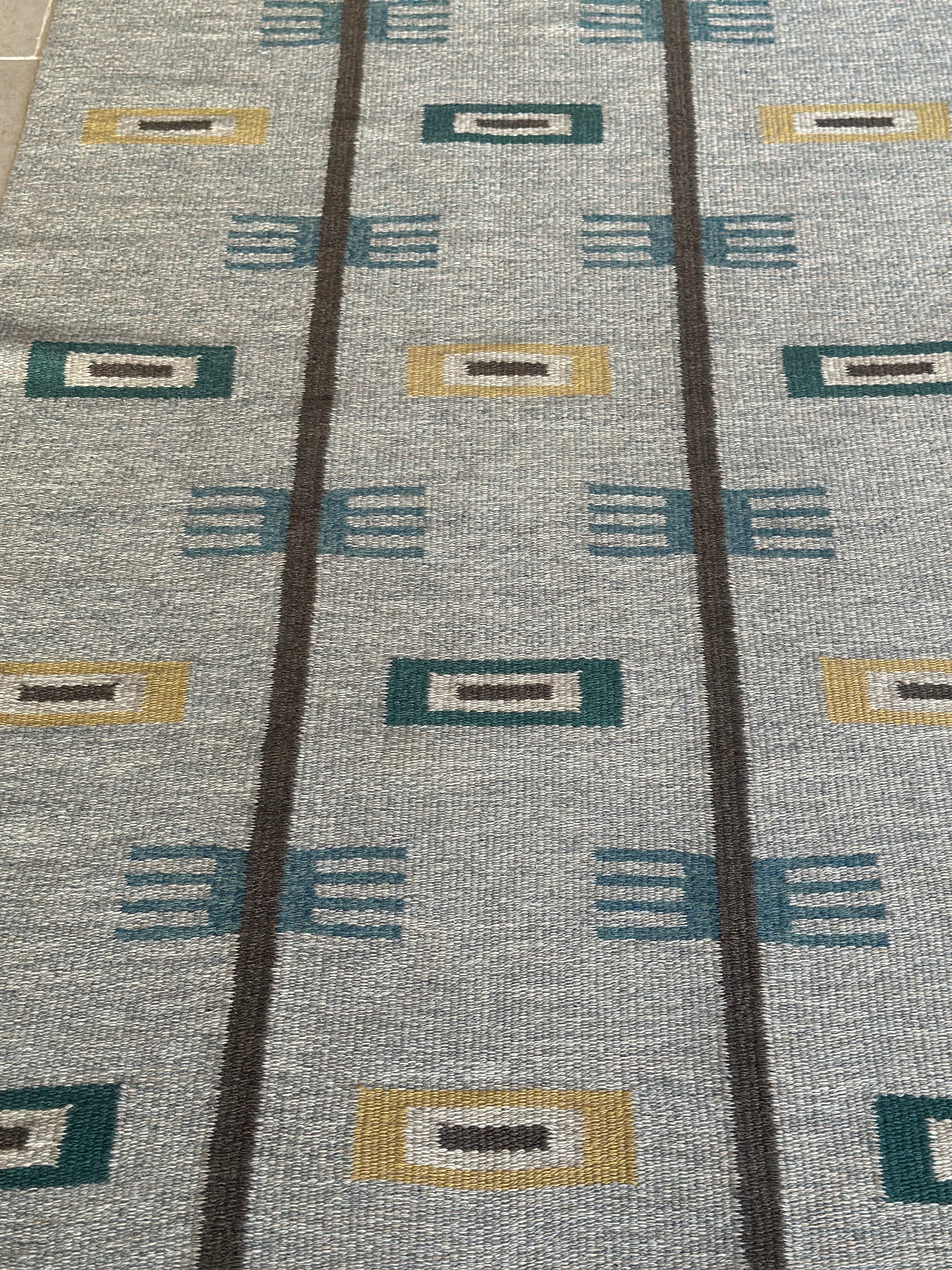 Charming Vintage Swedish Kilim