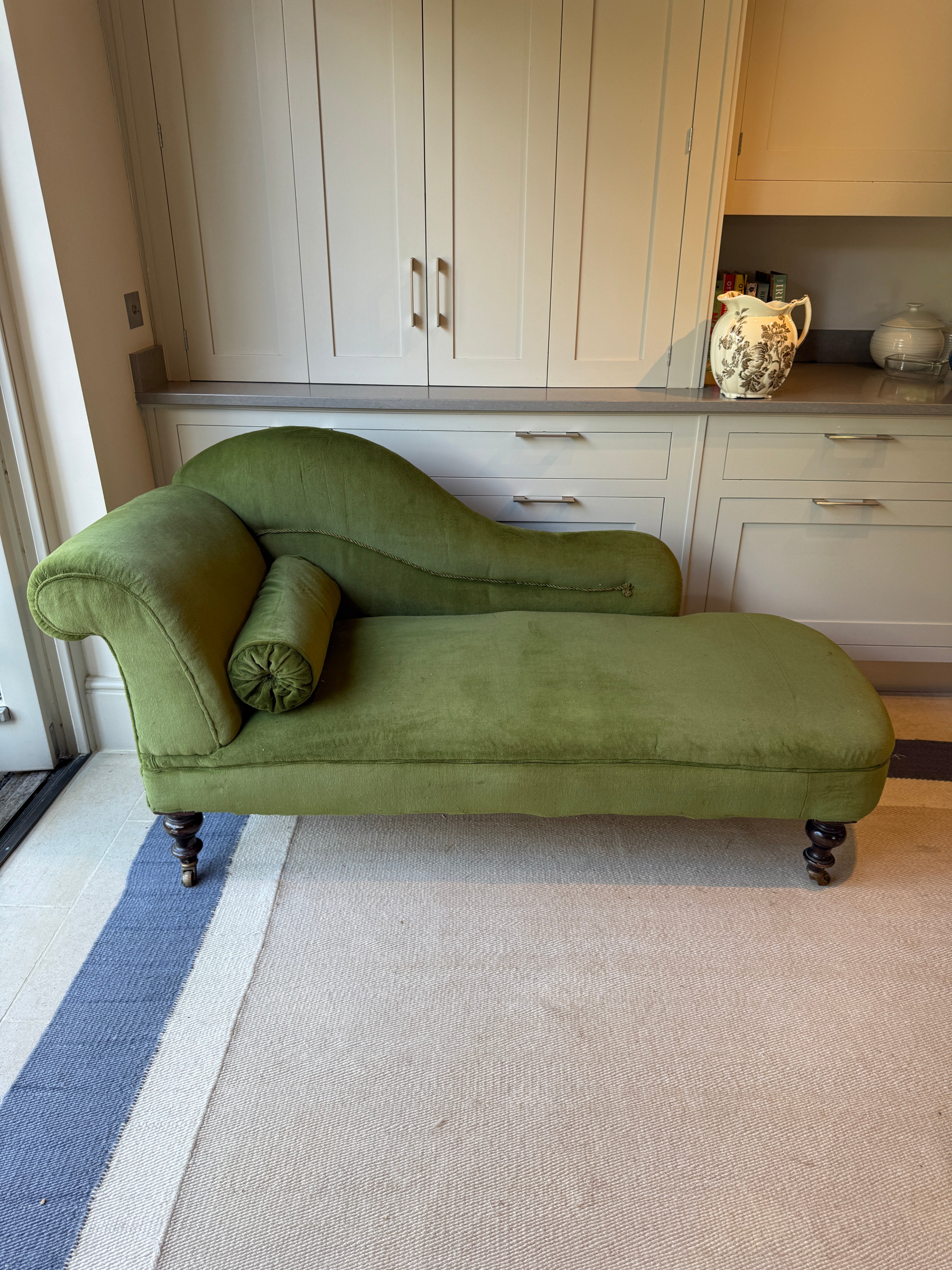 Late 19th Century Chaise Green Velvet