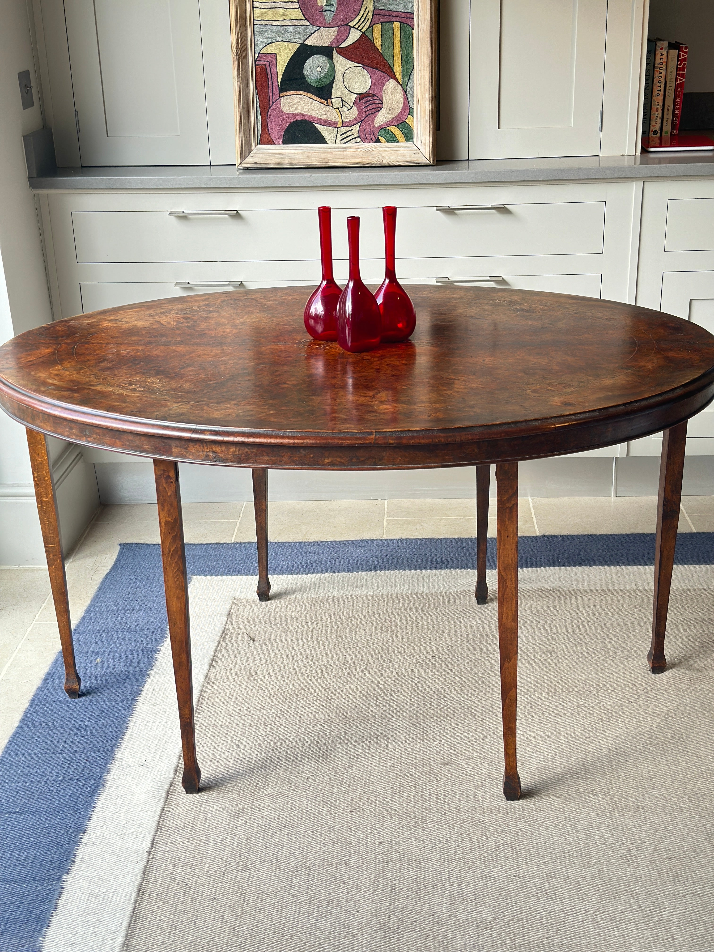 Lovely Oval Mahogany Centre Table with faded Marquetry Inlay