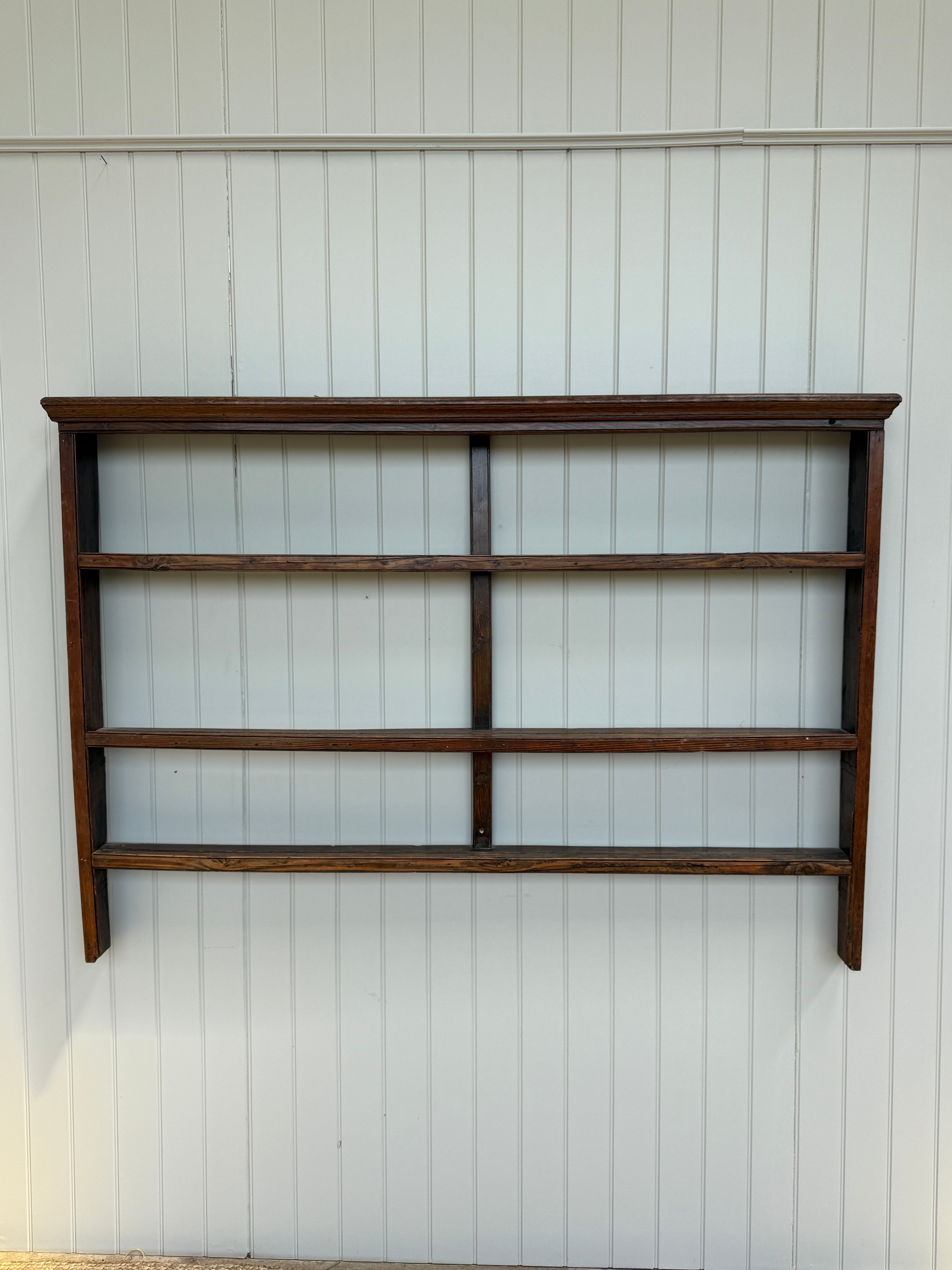 Pine Delft Rack