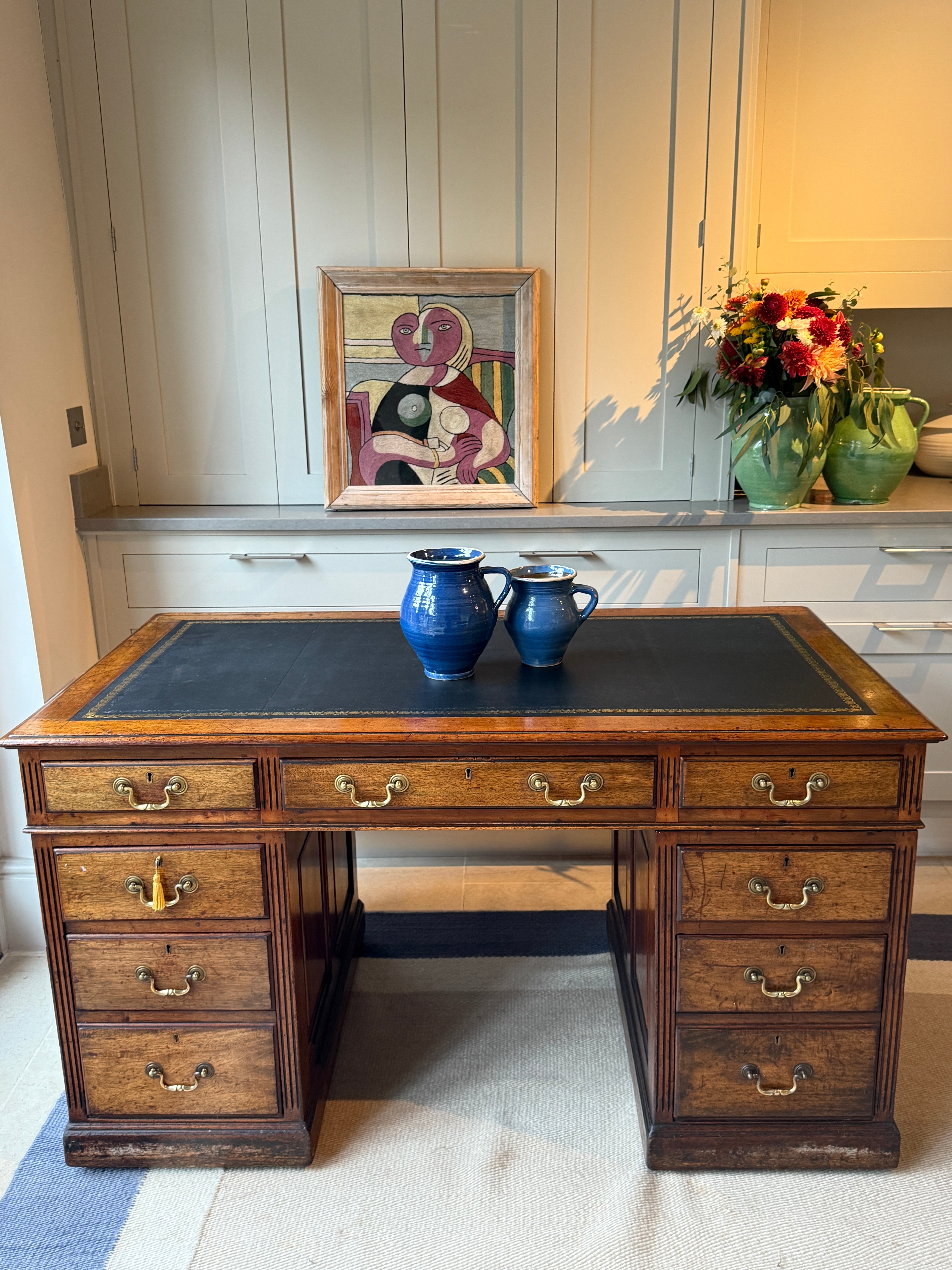 19th Century Oak Kneehole Desk with leather top