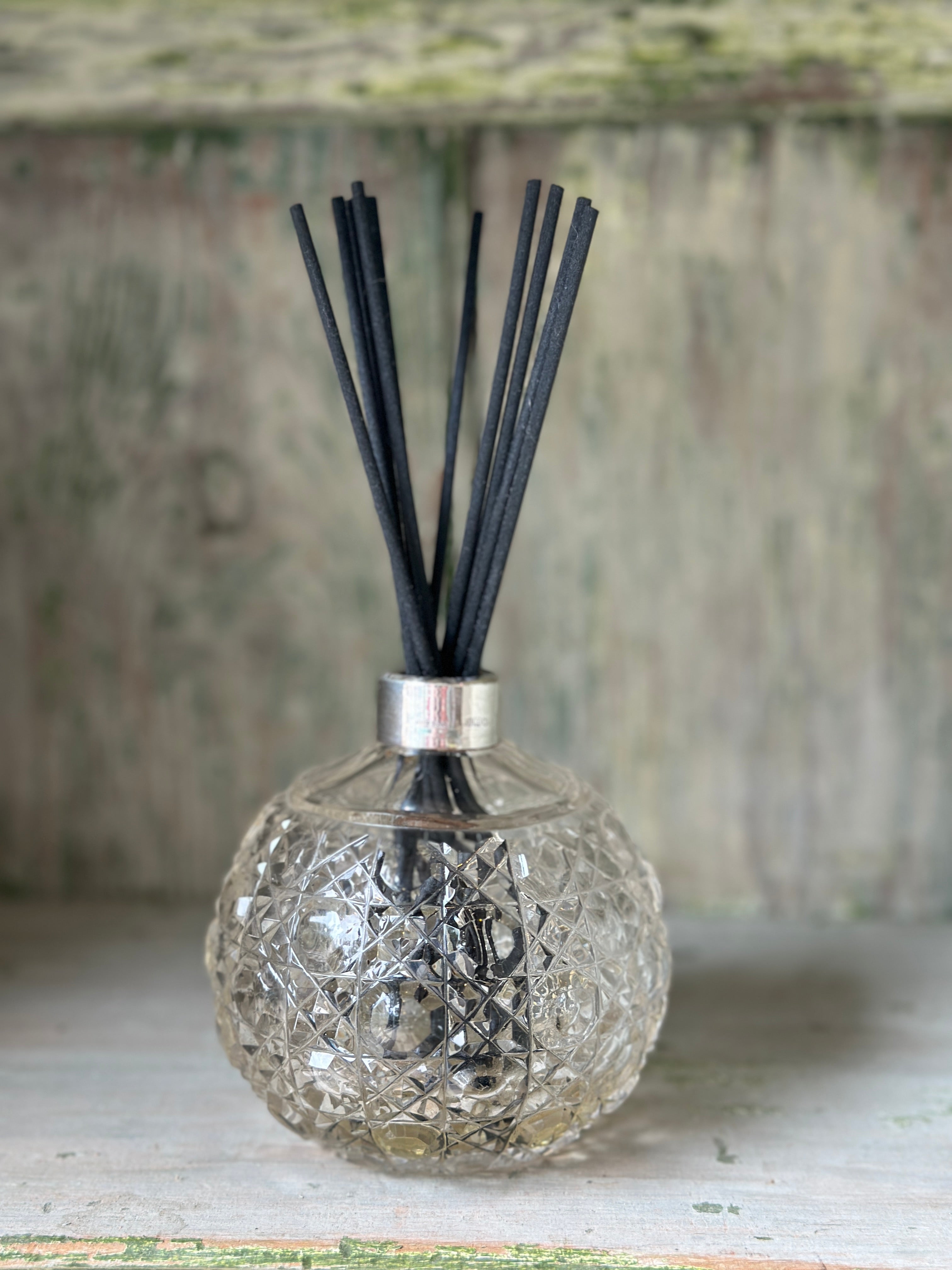 Silver Topped Crystal Scent Diffuser