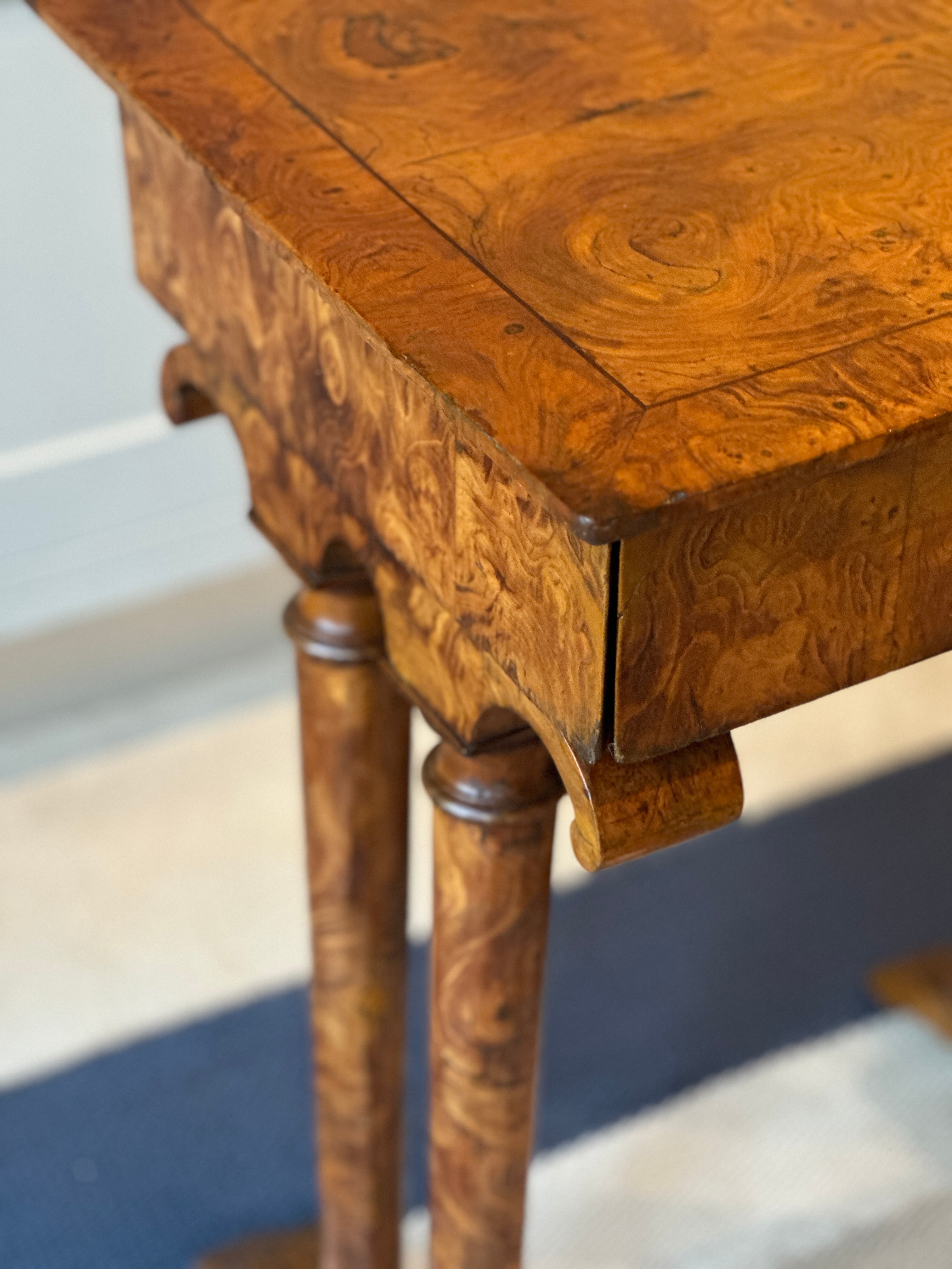 Small Vanity Table