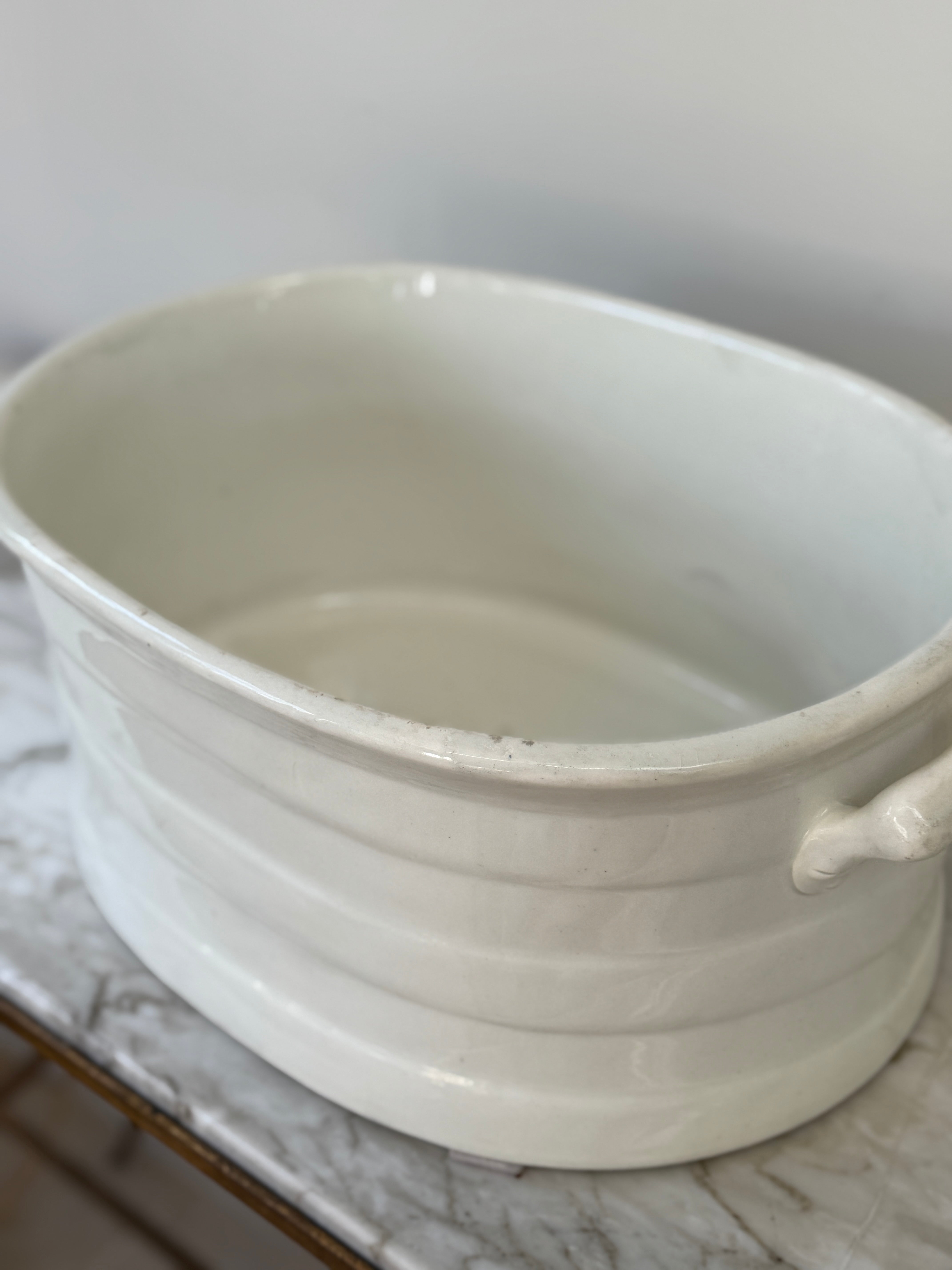 Medium Wedgwood White Banded Foot bath Planter