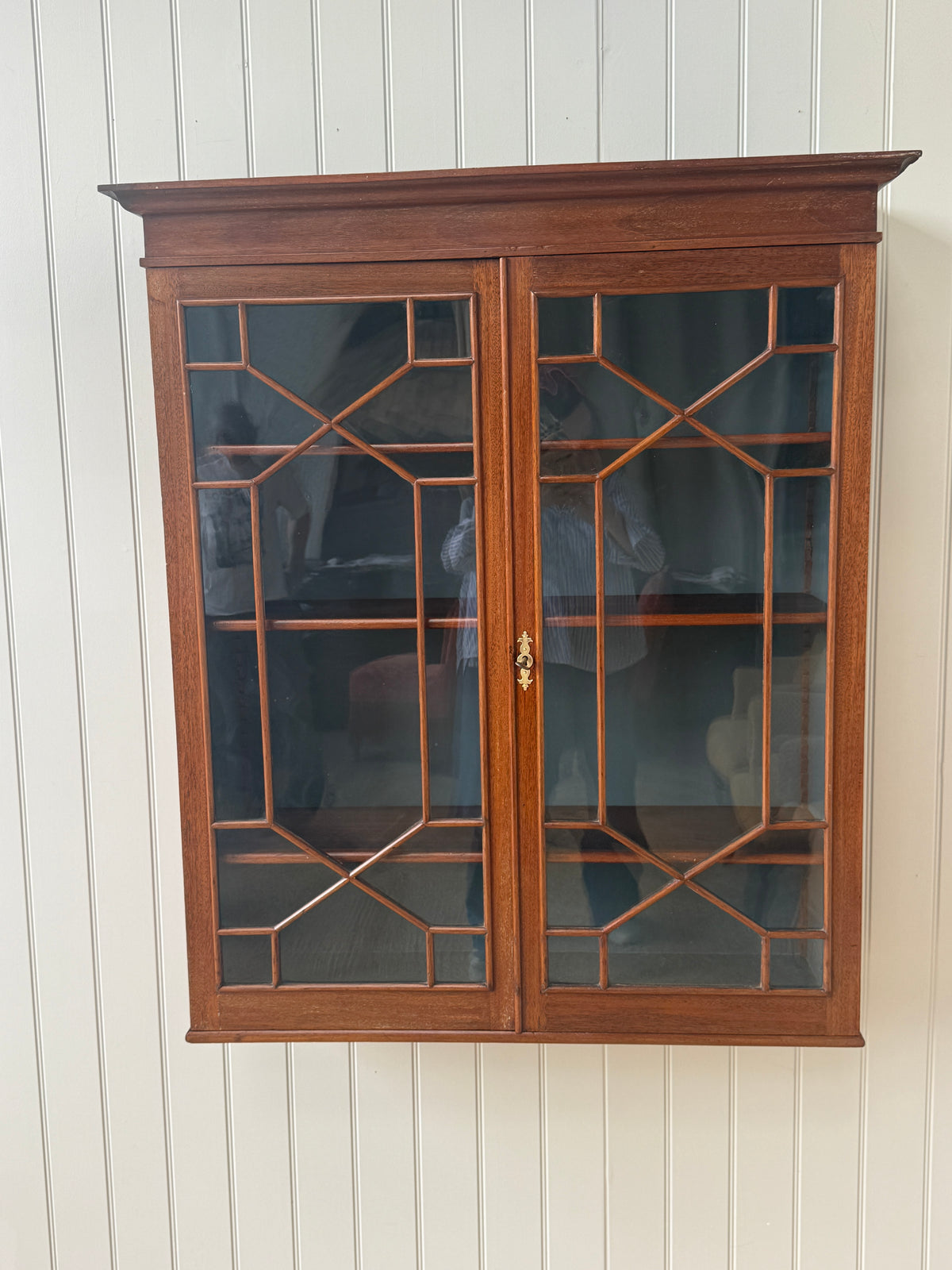 Astral Glazed Oak Wall Cabinet