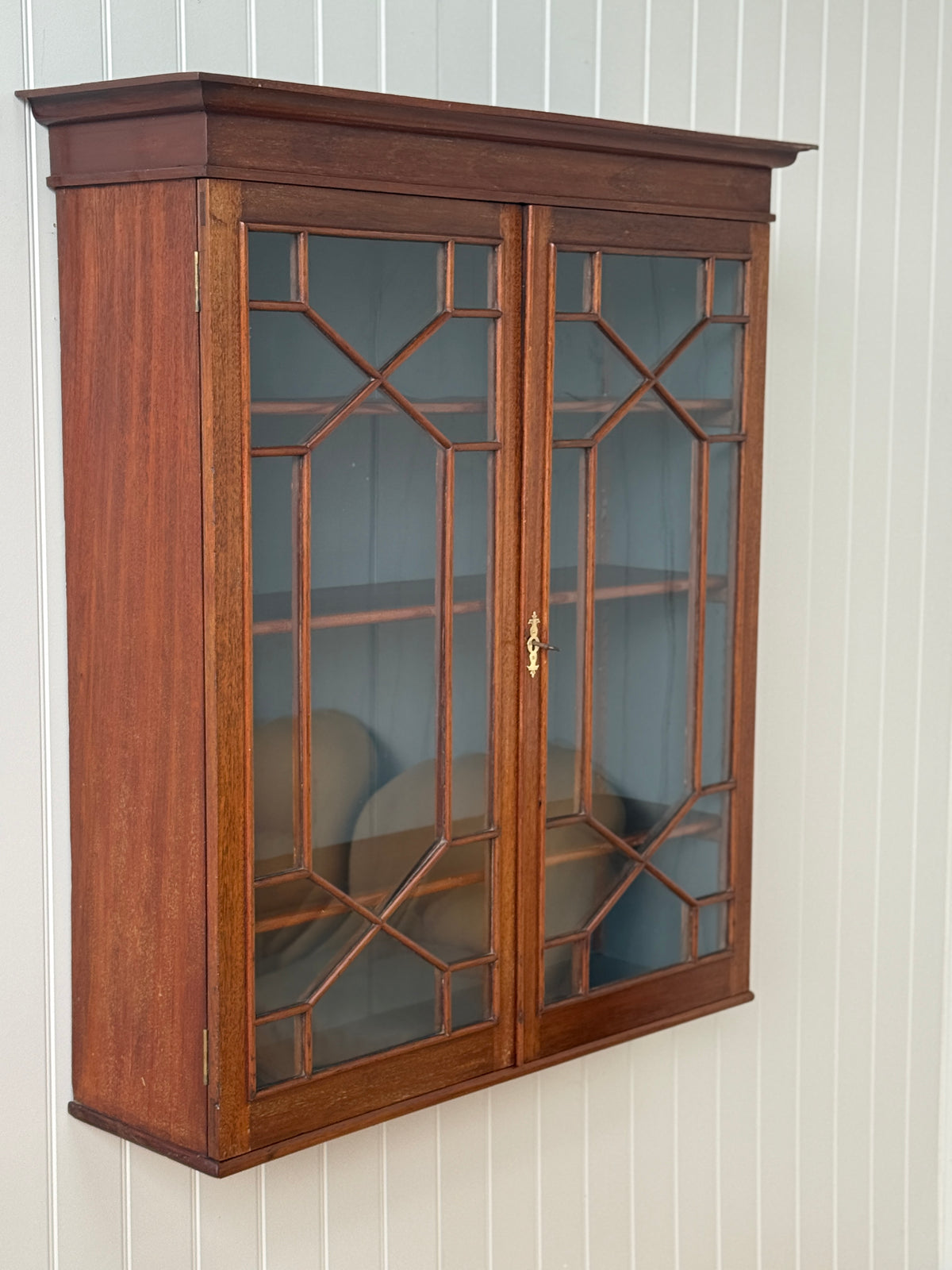Astral Glazed Oak Wall Cabinet