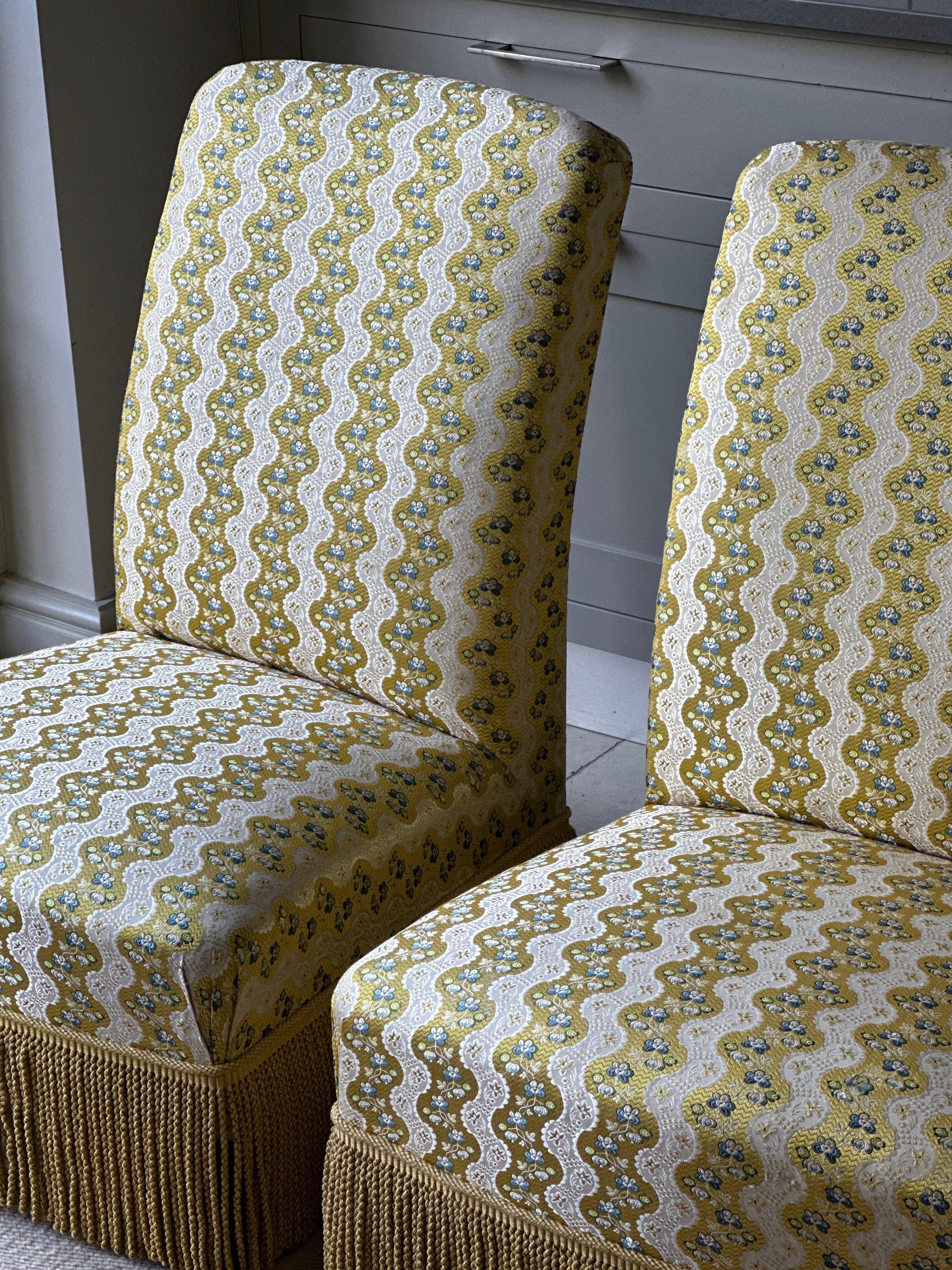 Beautiful Pair of Antique French Slipper Chairs in Exquisite Yellow Silk