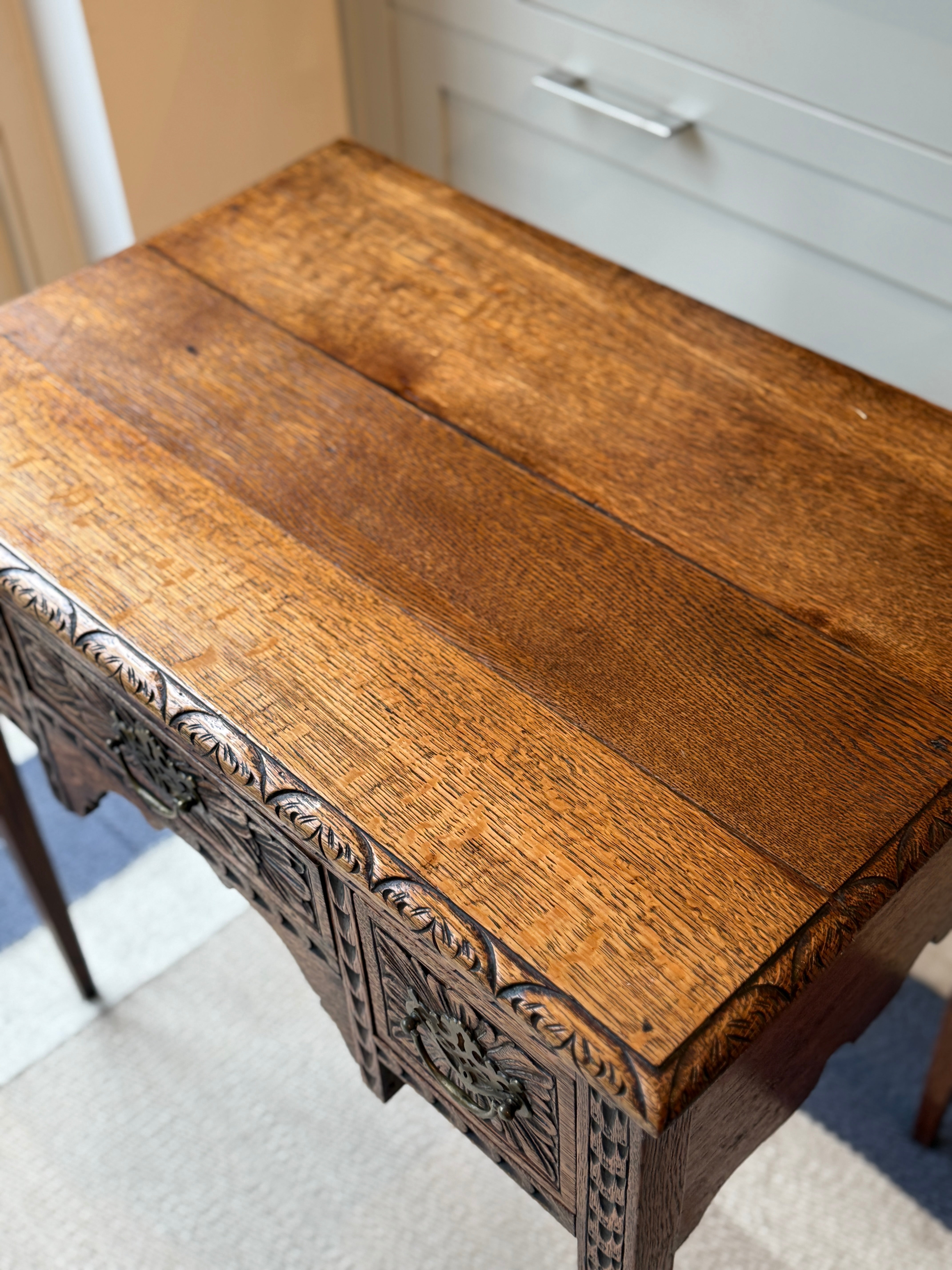 Carved Oak Georgian Side Table