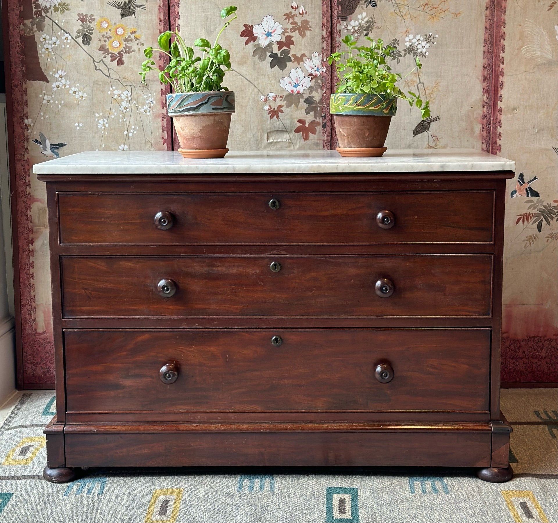 Superb Early 19th Century English Mahogany Washstand