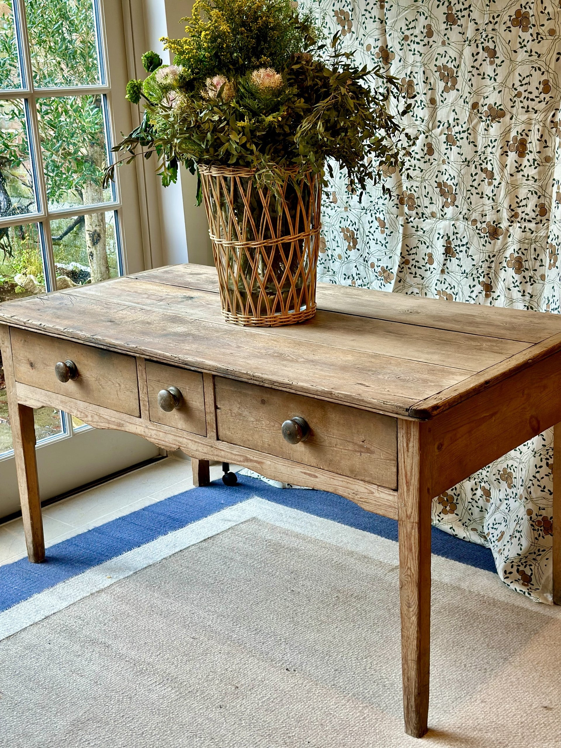 Pine Dairy Table