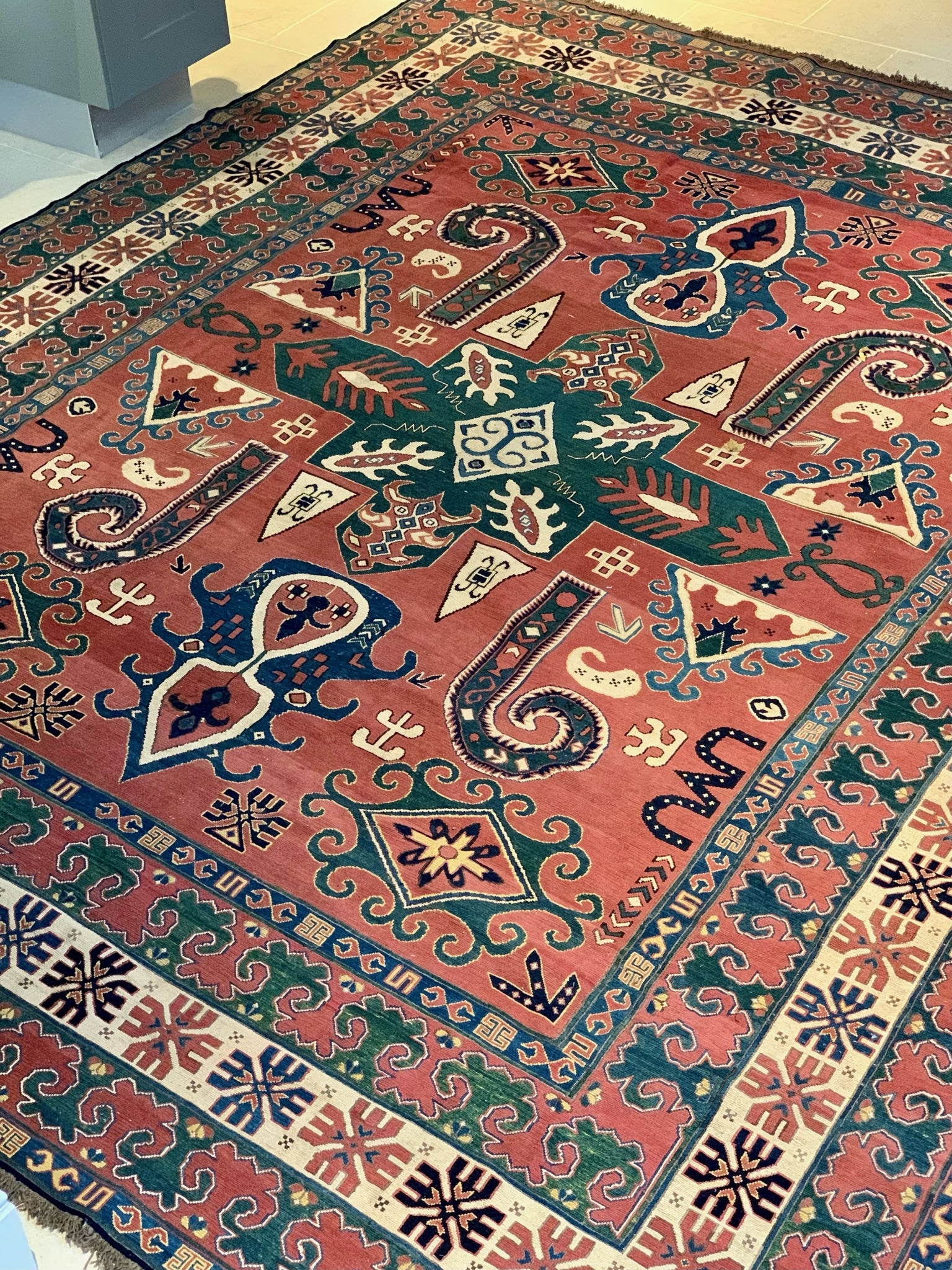 Huge Vintage Persian Heriz Rug - amazing colours and pattern