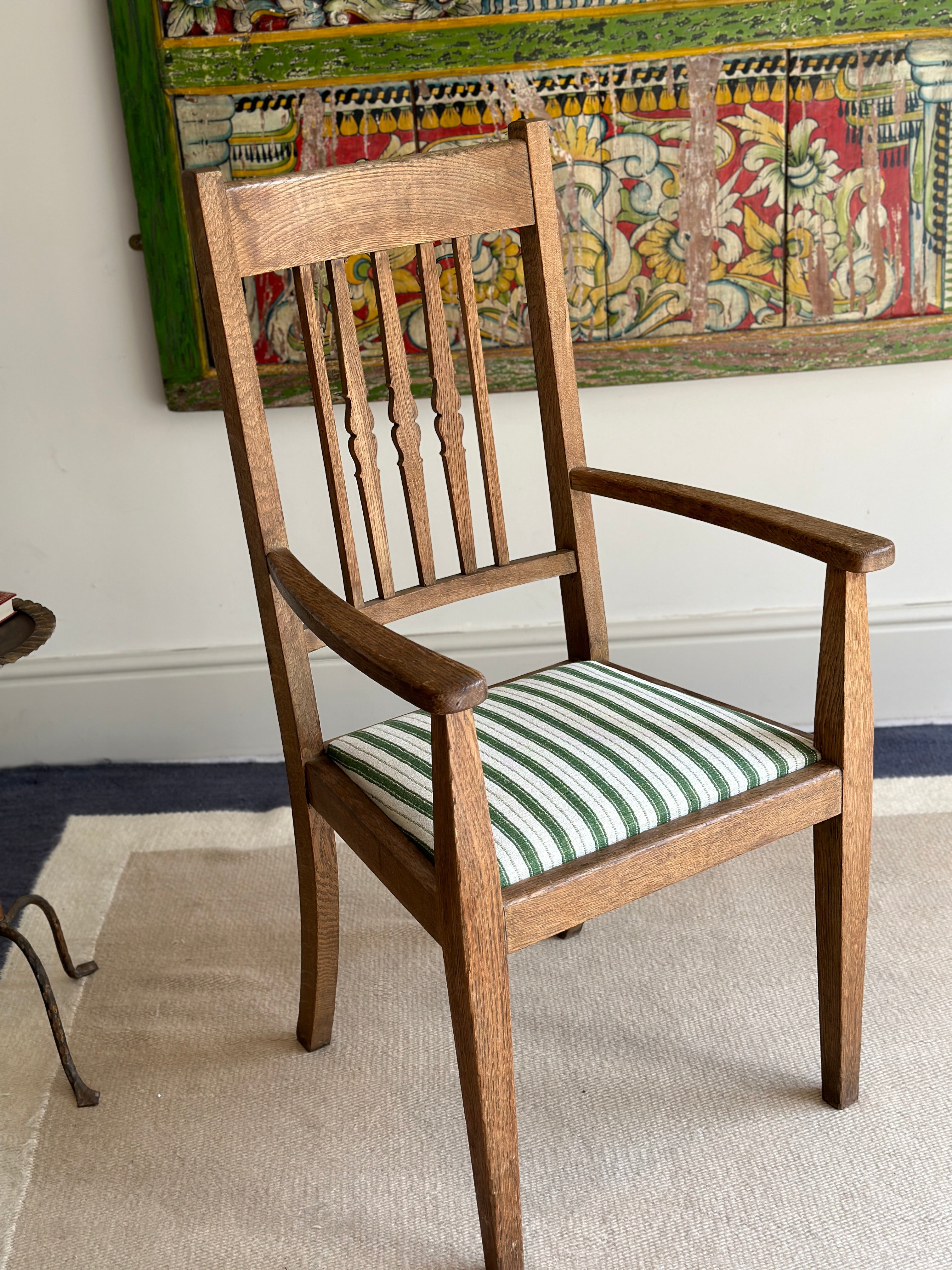 Arts and Crafts Oak Chair