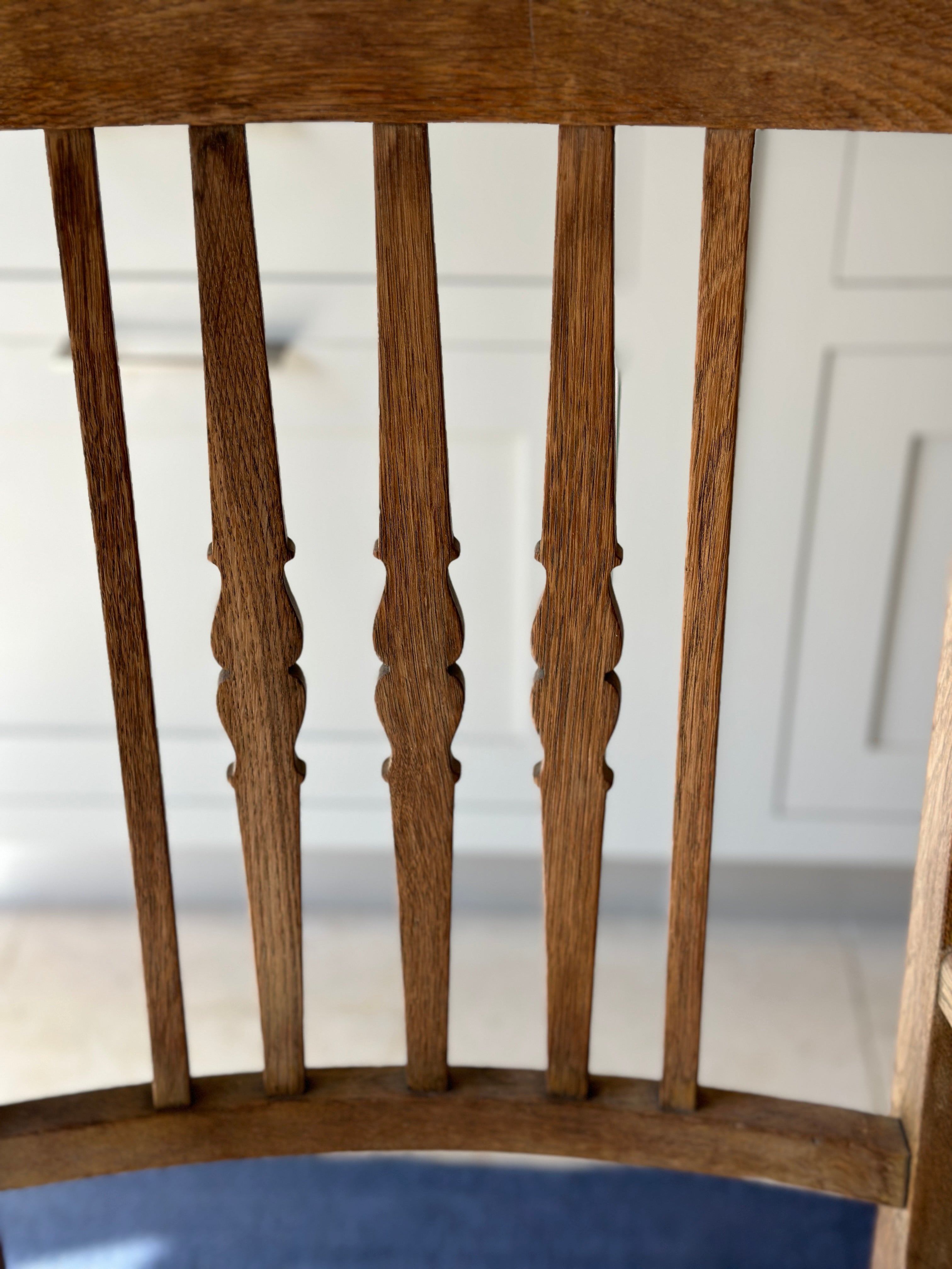 Arts and Crafts Oak Chair