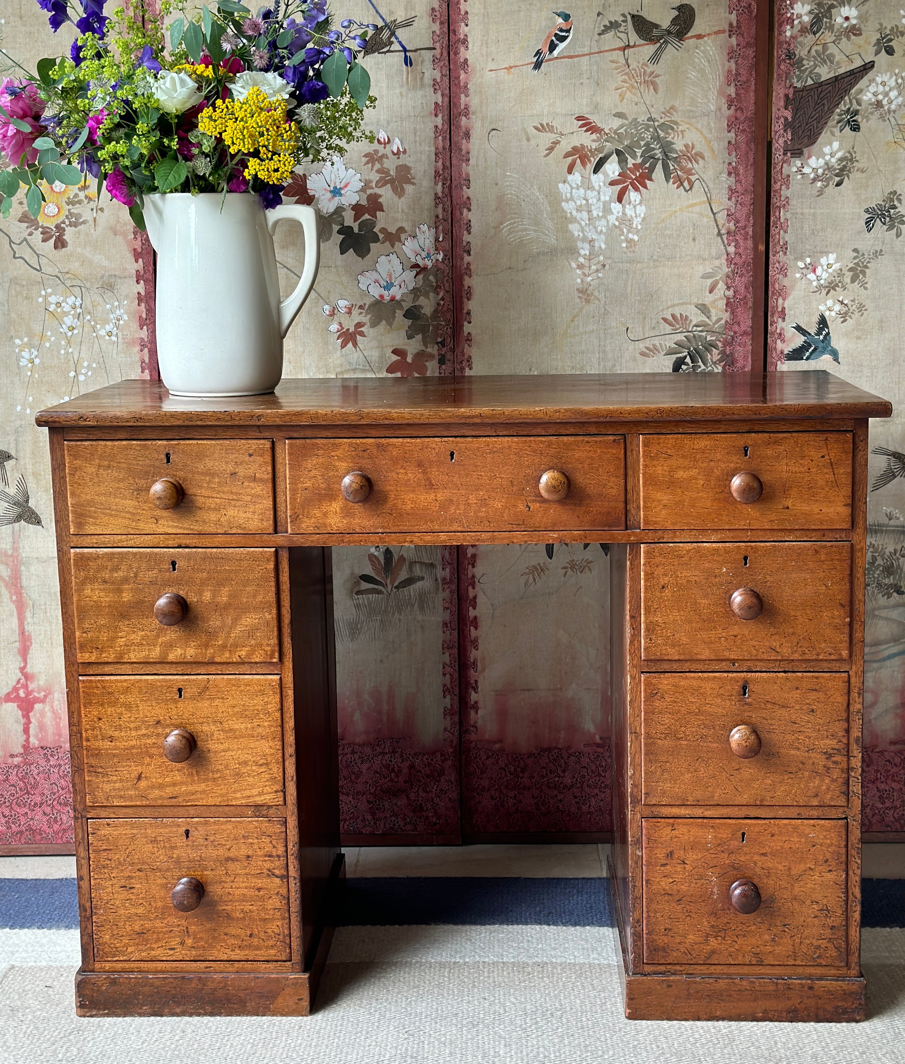 Charming Mahogany Desk