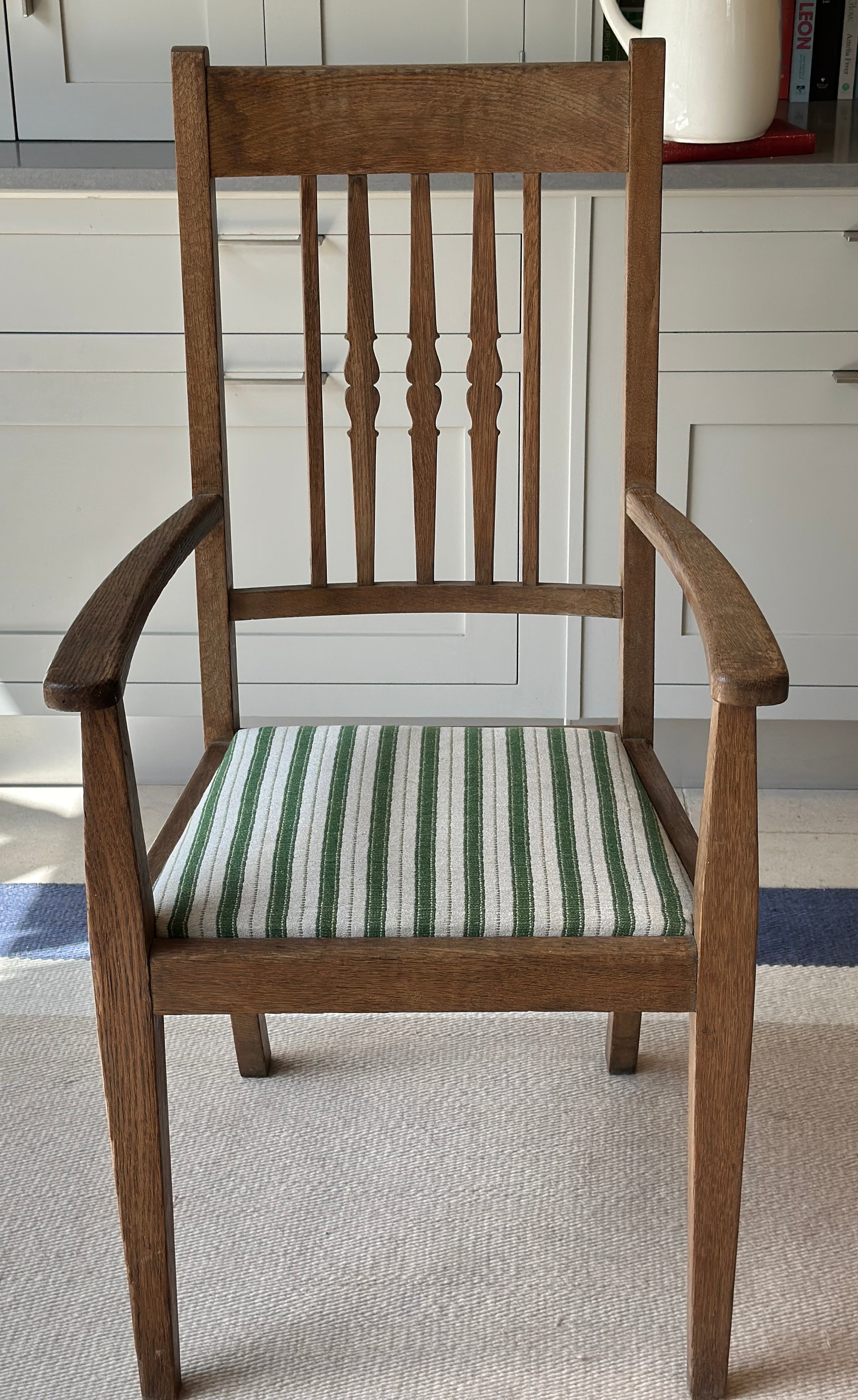 Arts and Crafts Oak Chair