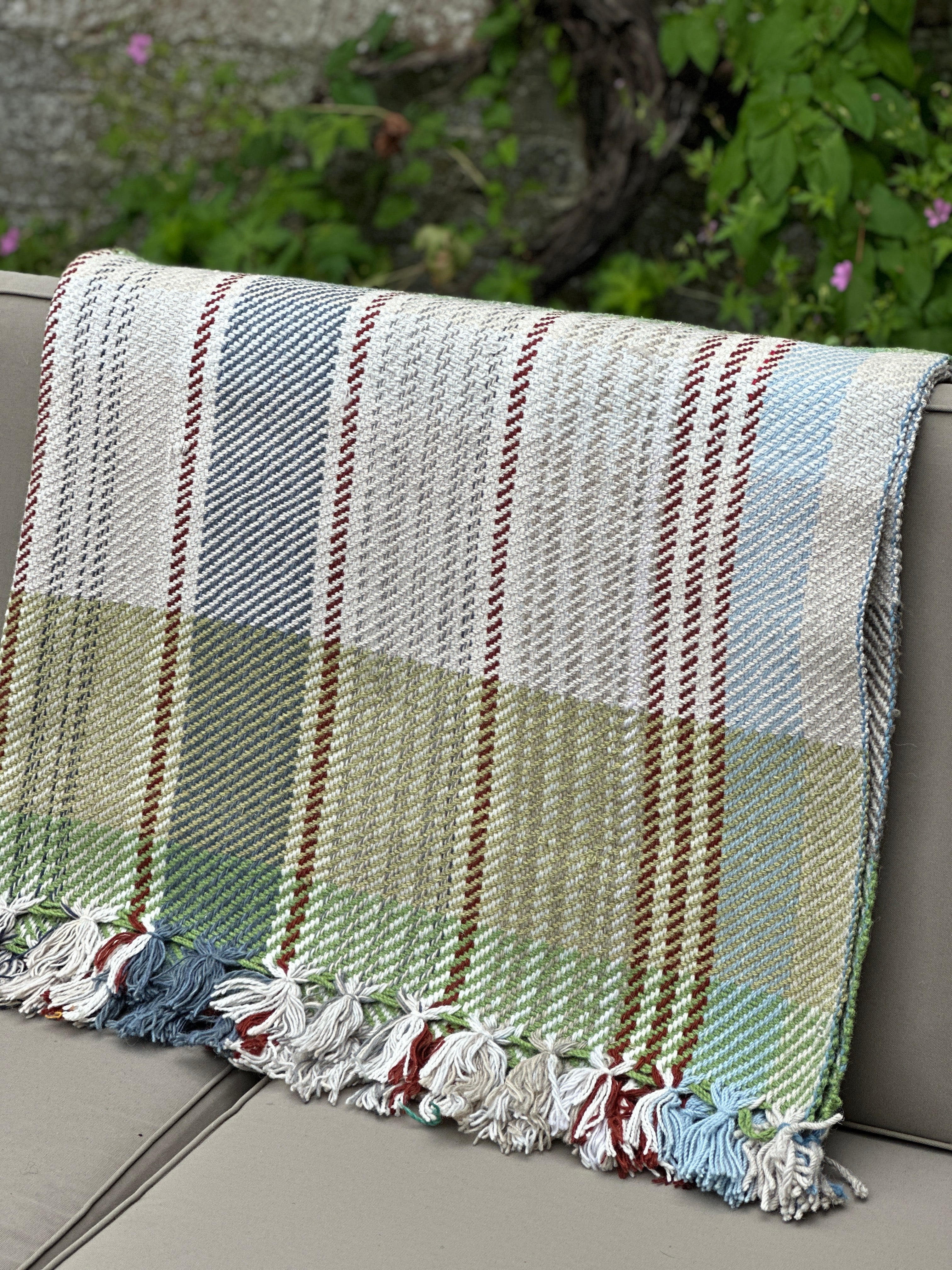 Lovely Wool Blanket/Throw