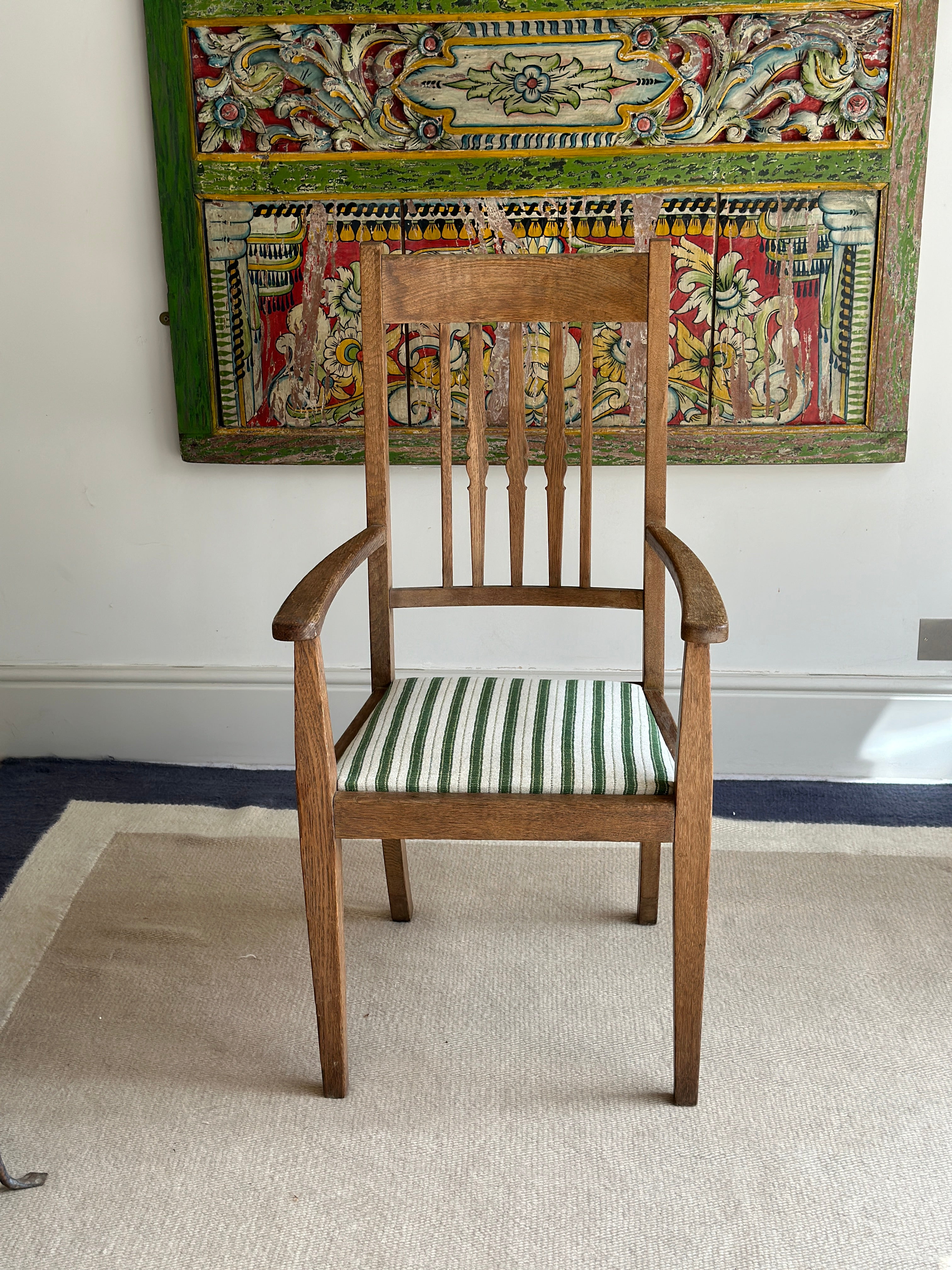 Arts and Crafts Oak Chair