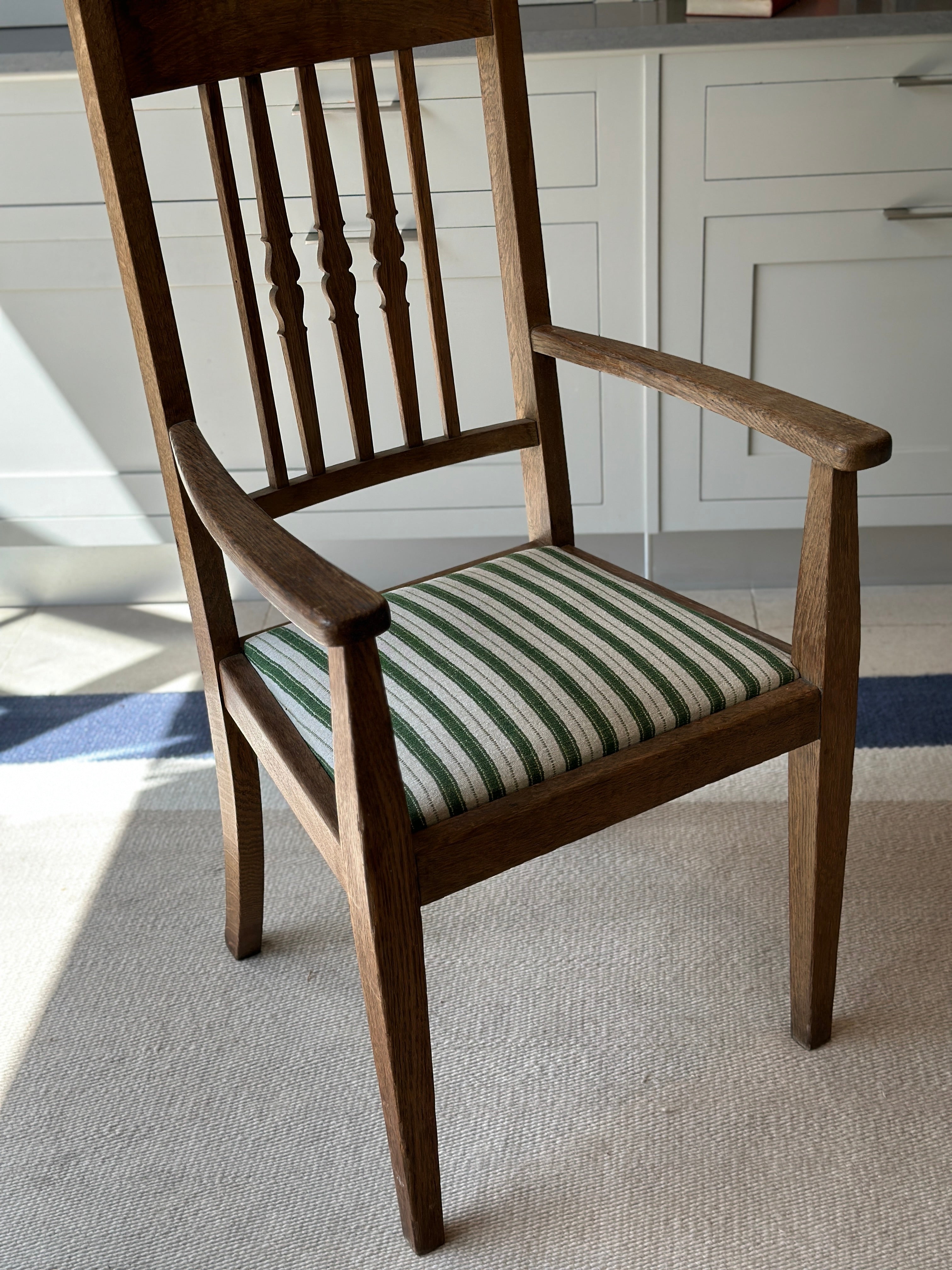 Arts and Crafts Oak Chair