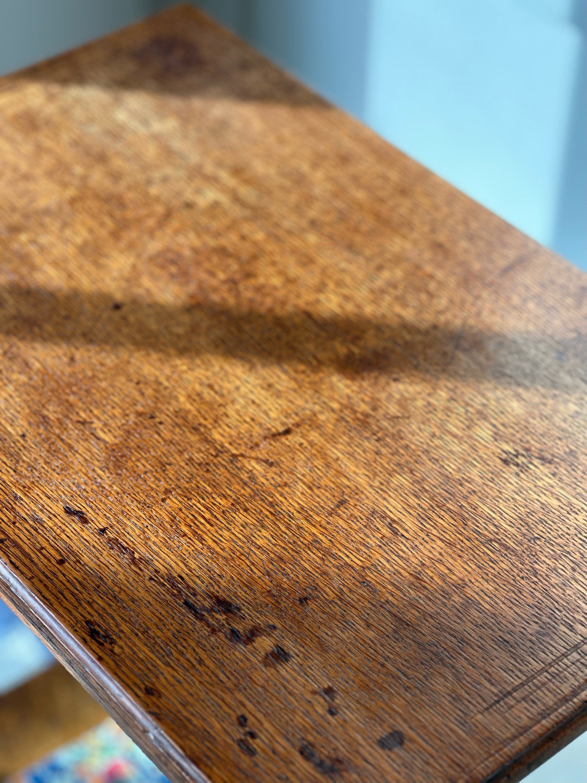 Small Vintage Oak Side table with shelf