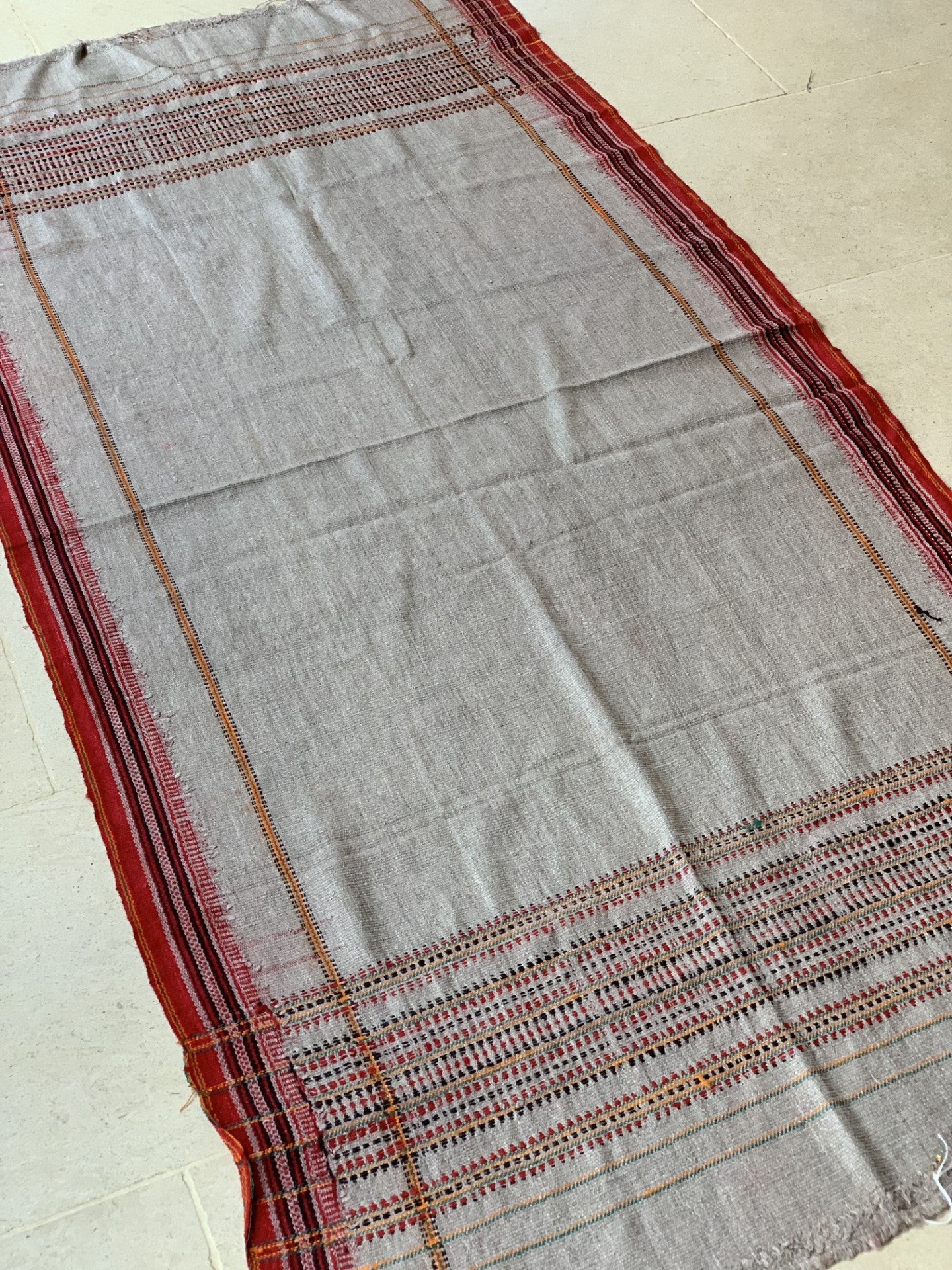 Jaisalmeri Embroidered Shawl