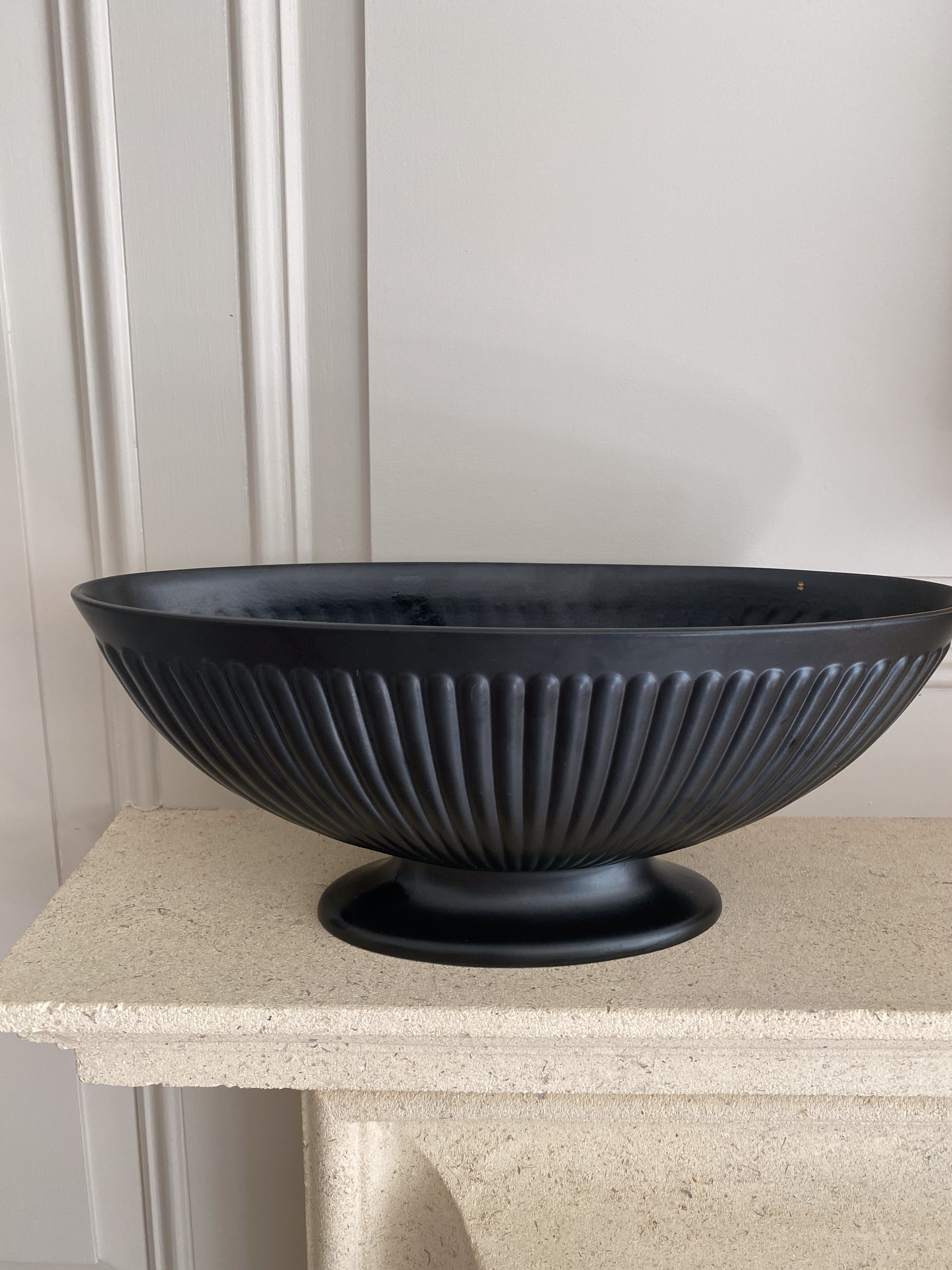 Vintage black Wedgwood Etruria & Barlaston vase