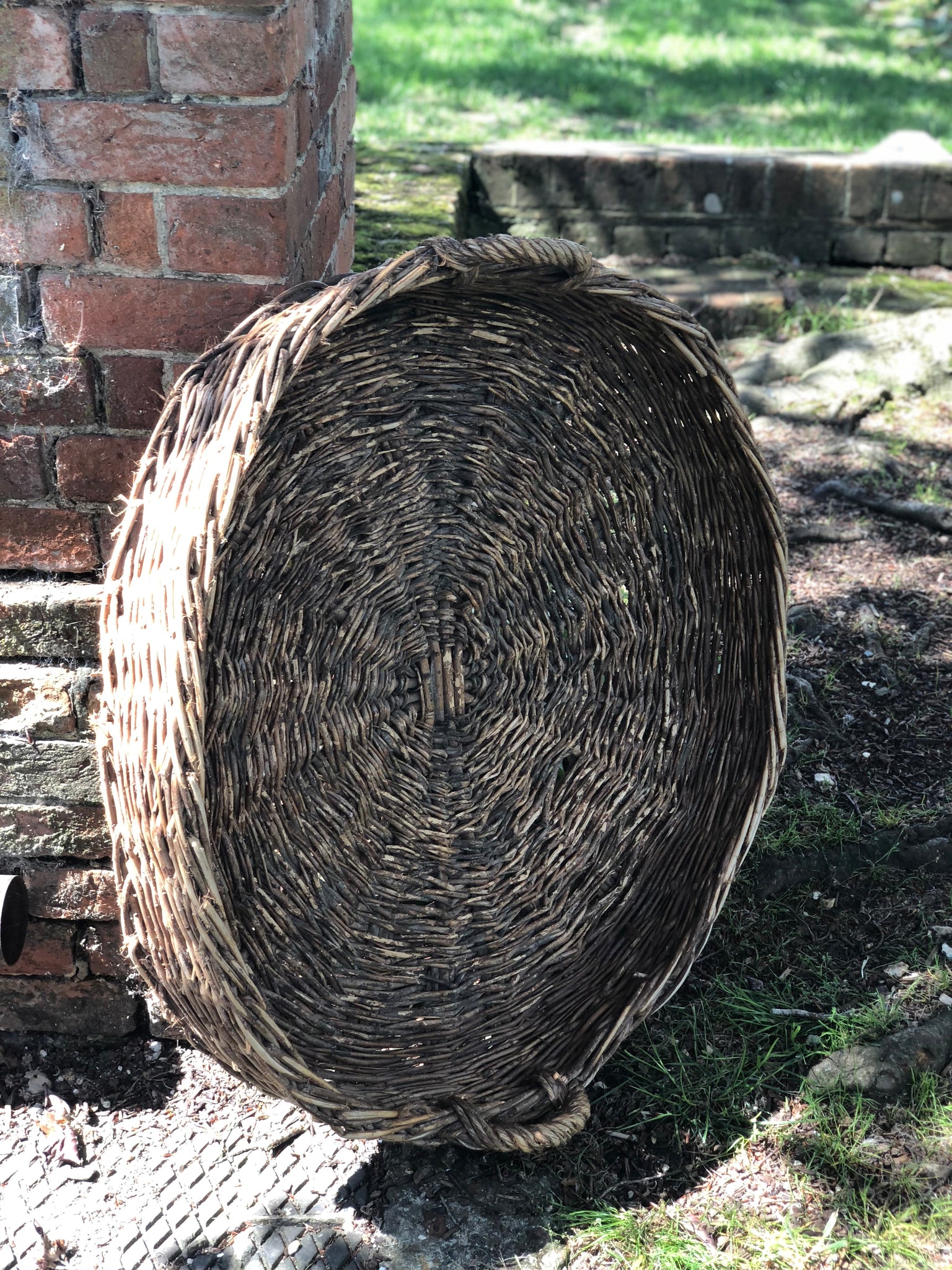 Large circular basket