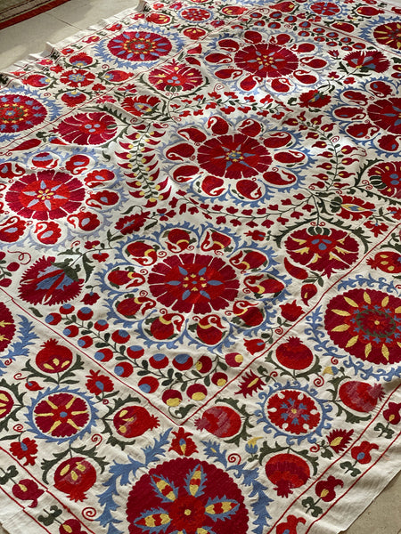 Beautiful Vintage  large silk embroidered suzani