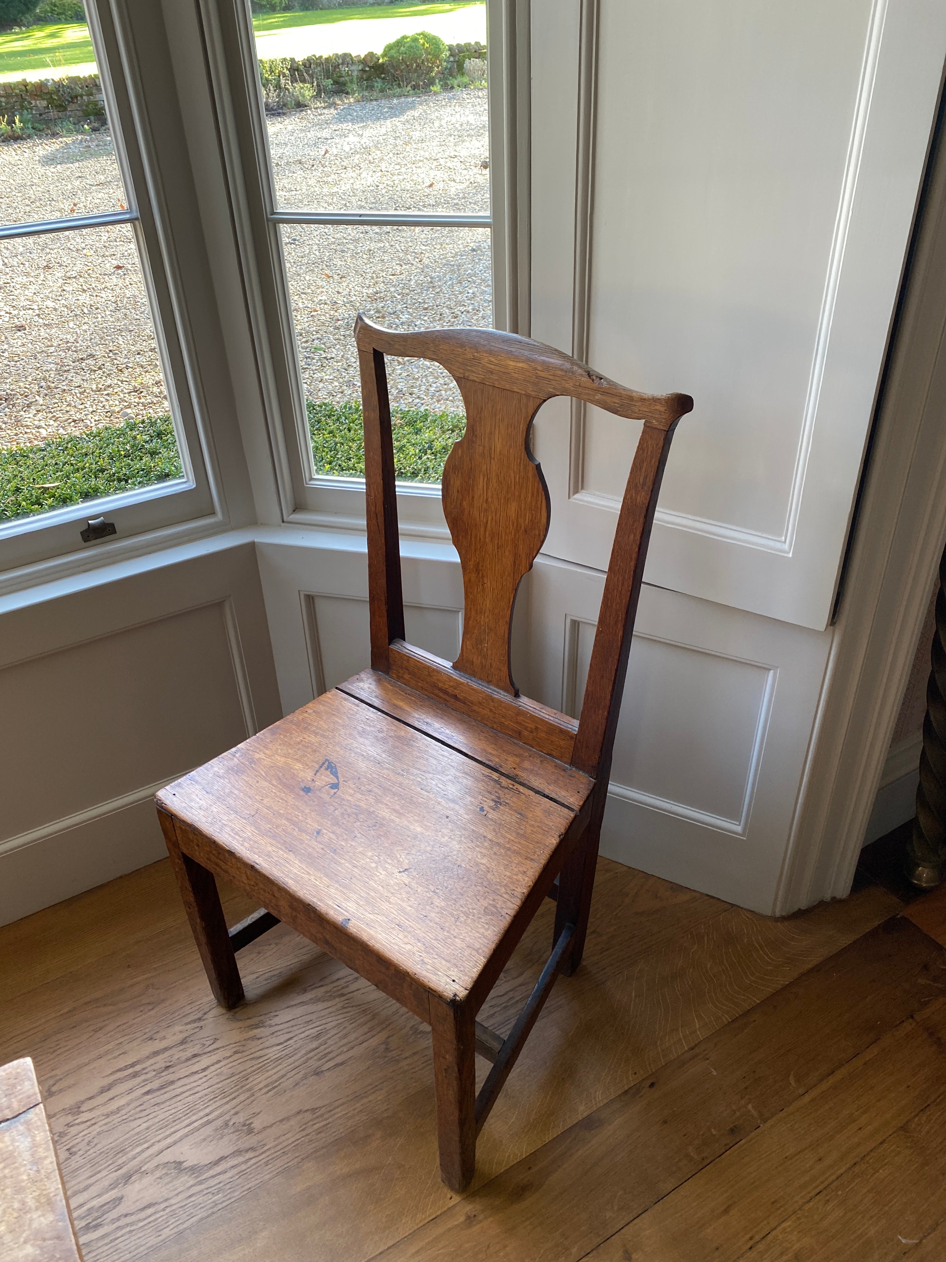 Rustic oak country house chair