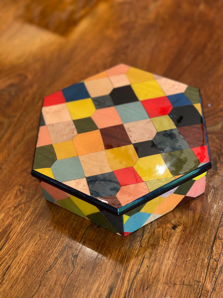 Attractive Hexagonal Italian Marquetry Box