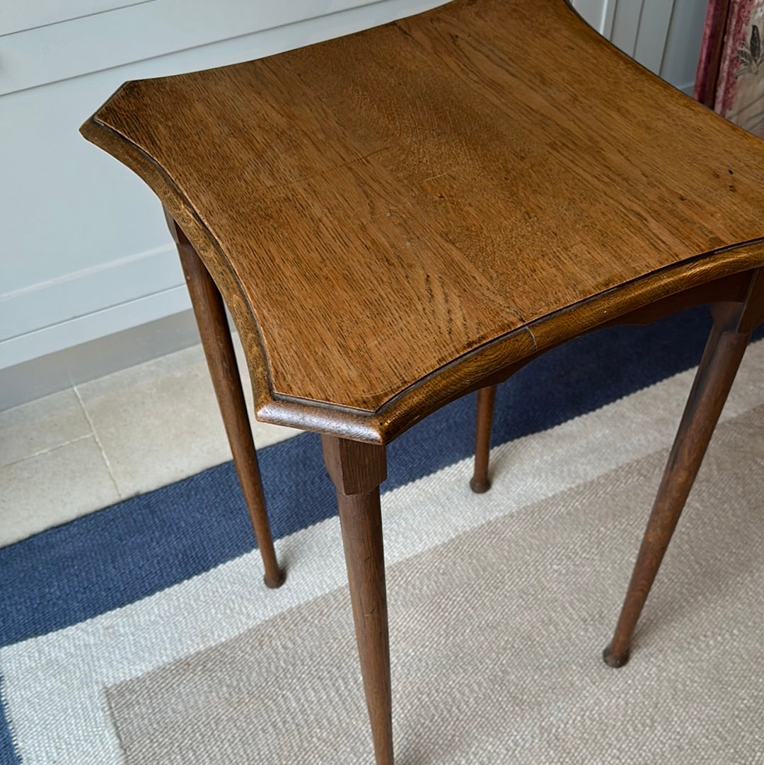 Oak Arts and Craft Table with Pad Feet