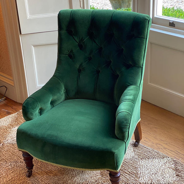 Lovely Green Velvet Slipper Chair