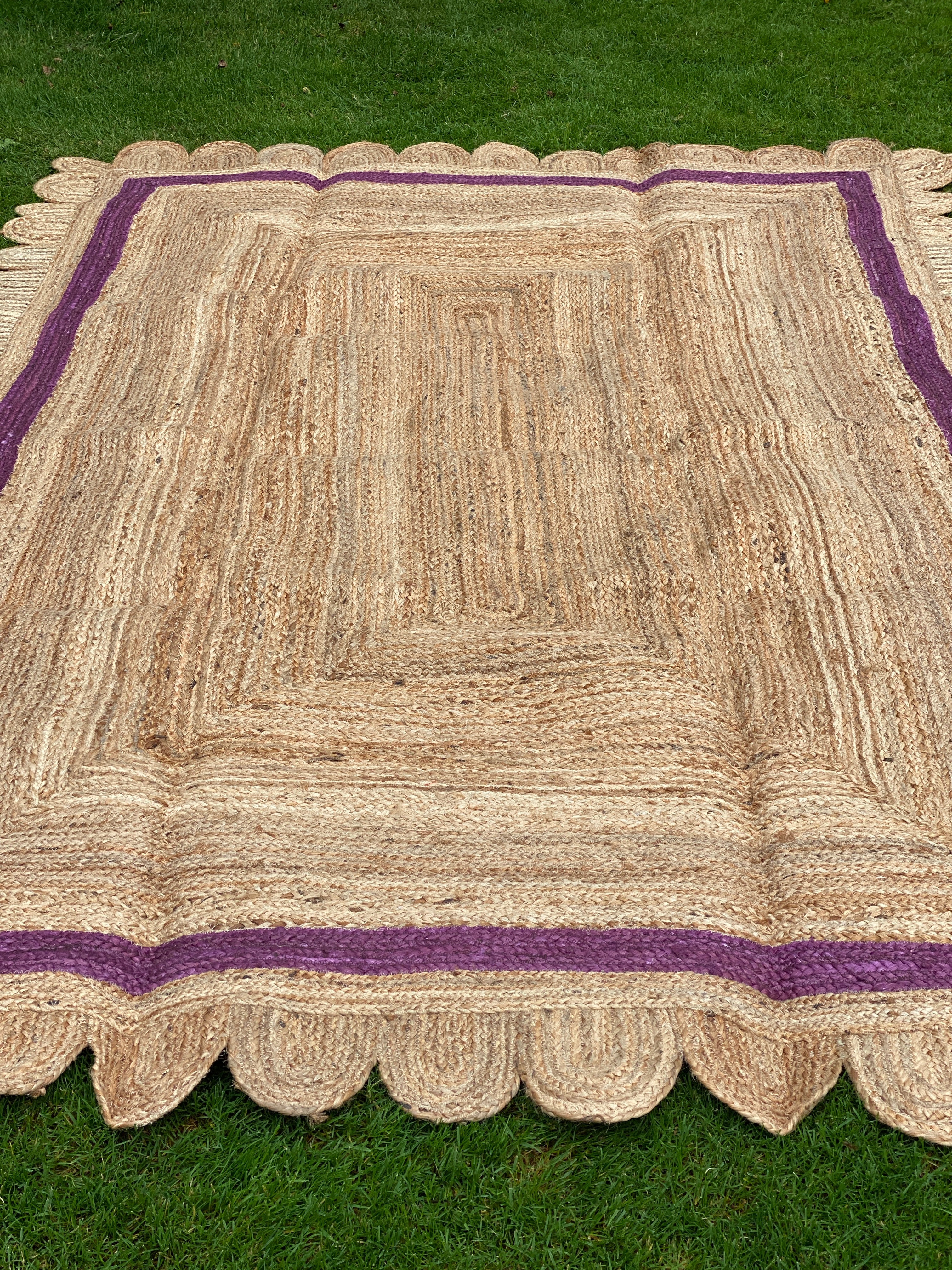 Jute Scalloped Edge Rugs