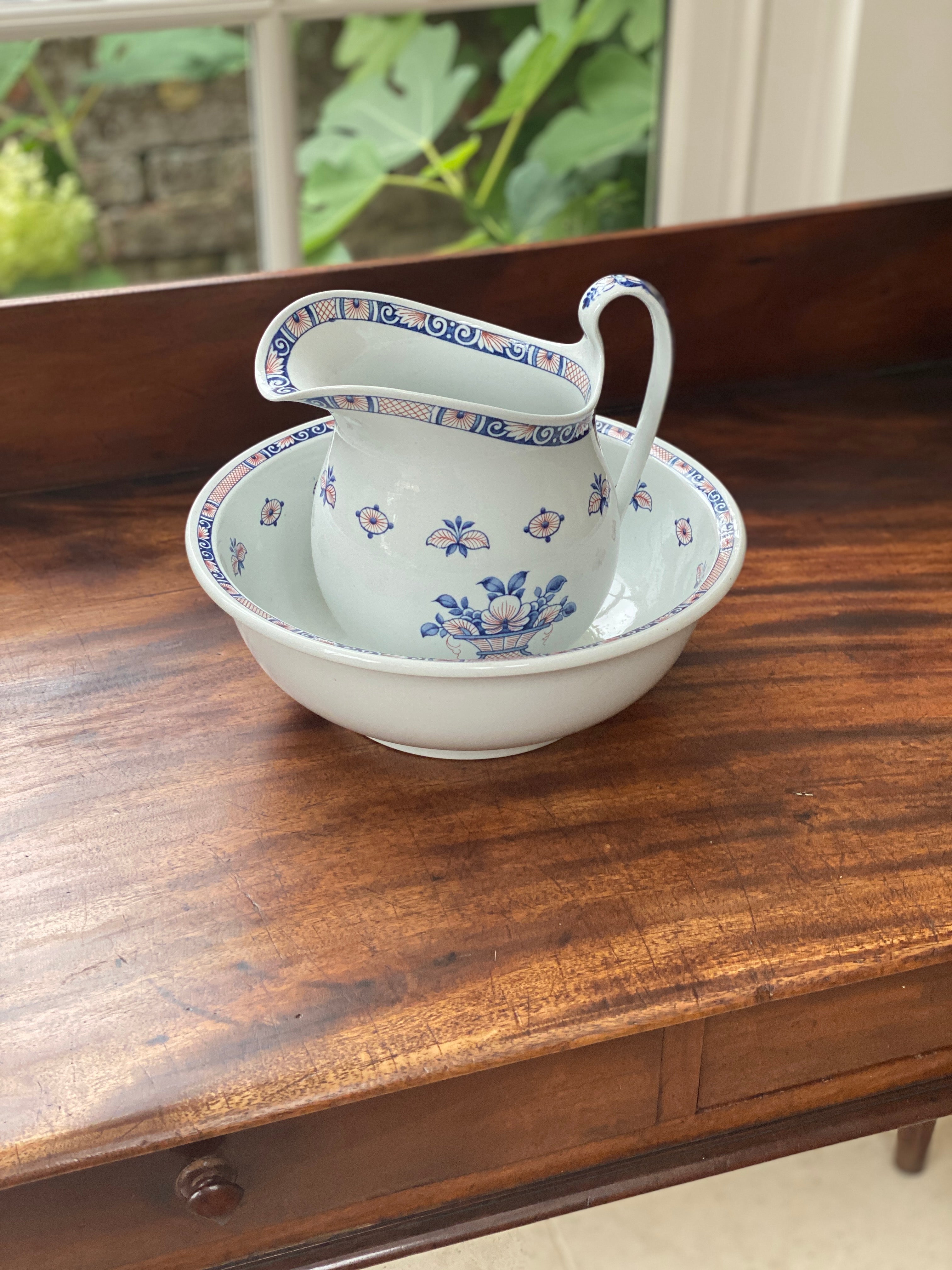 Wedgwood Vieux Rouen Wash basin & Jug